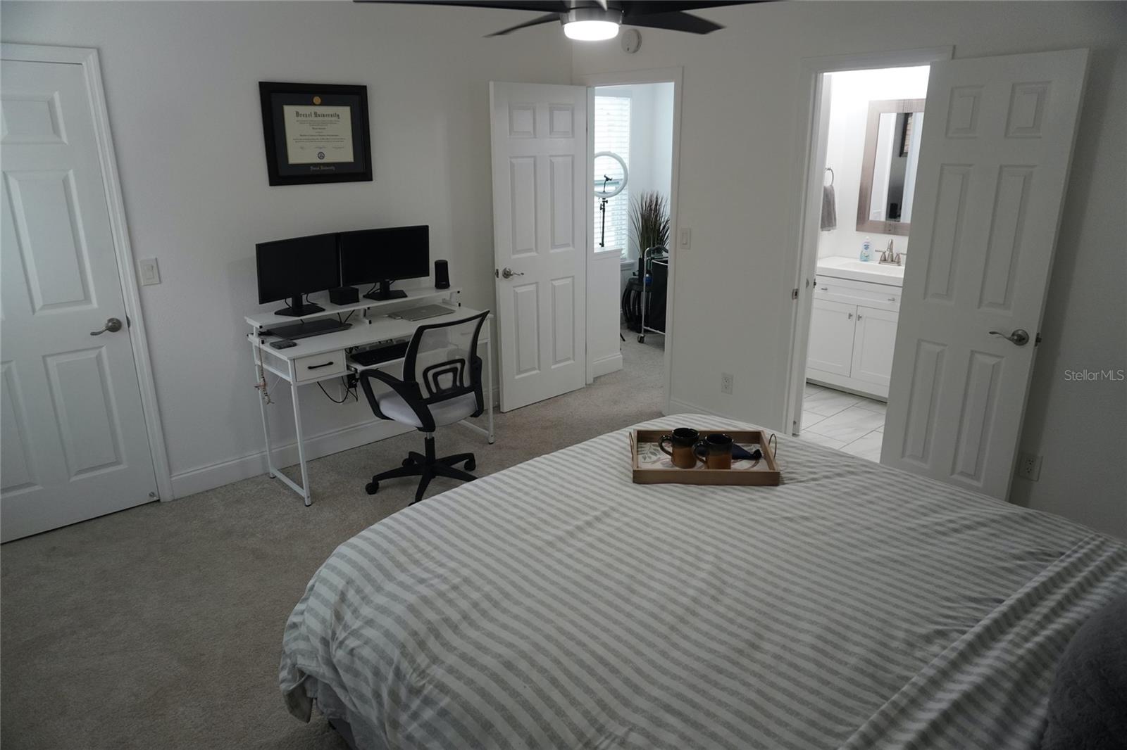 2nd bedroom with private access to full bath