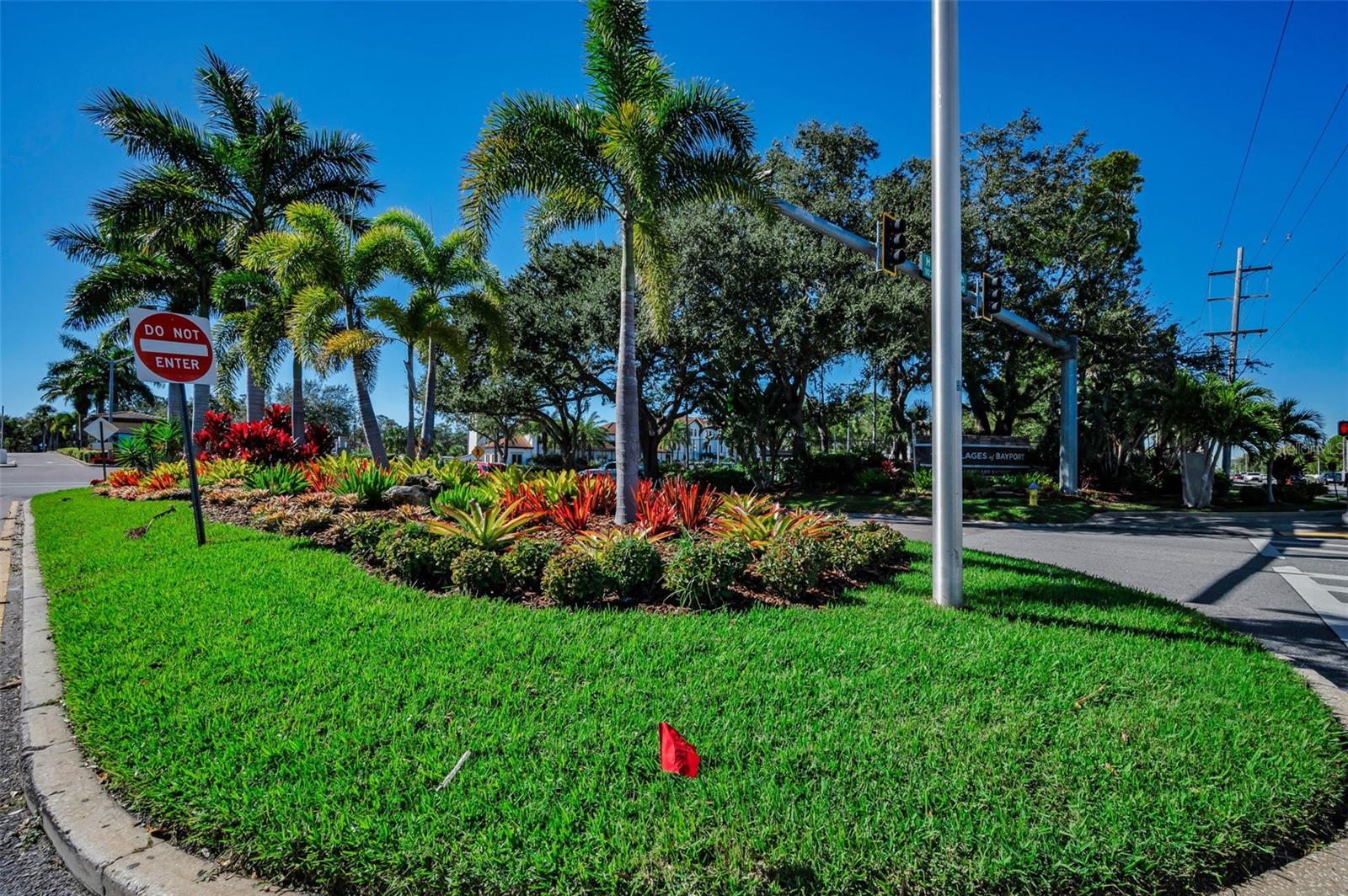 Villages of Bayport Entrance