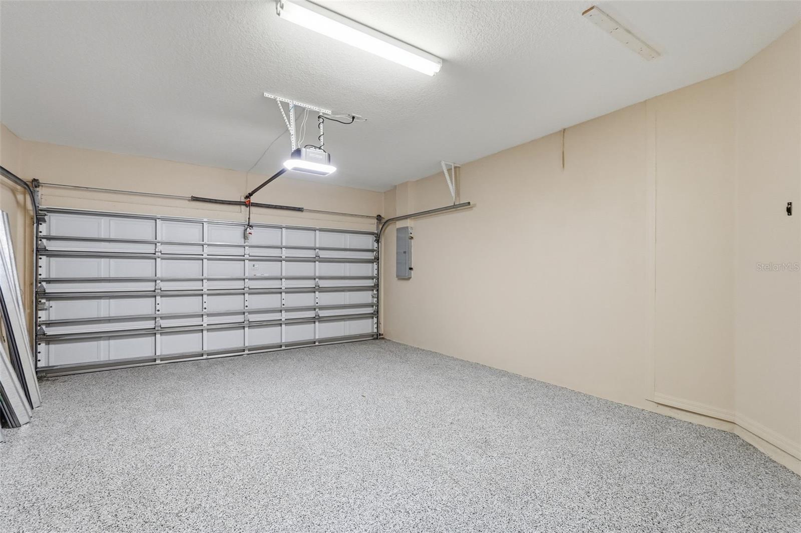 Beautiful flooring in the garage