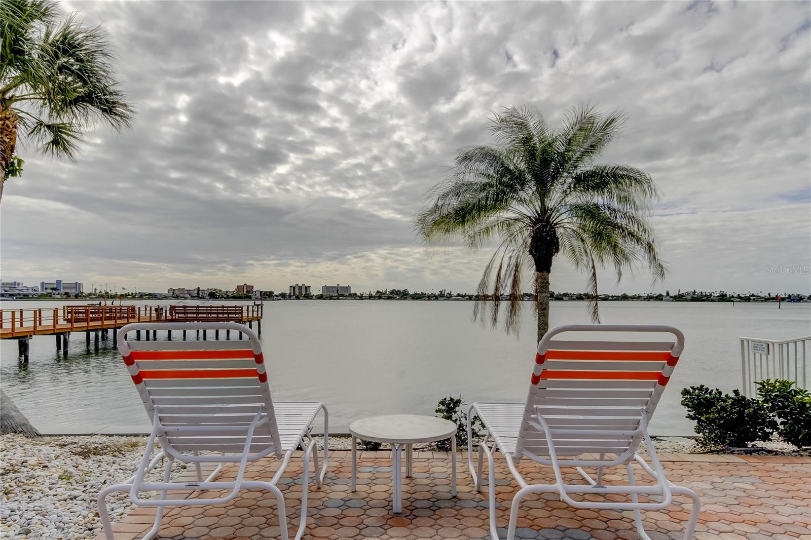 Quiet Spaces at the Intracoastal Waterway
