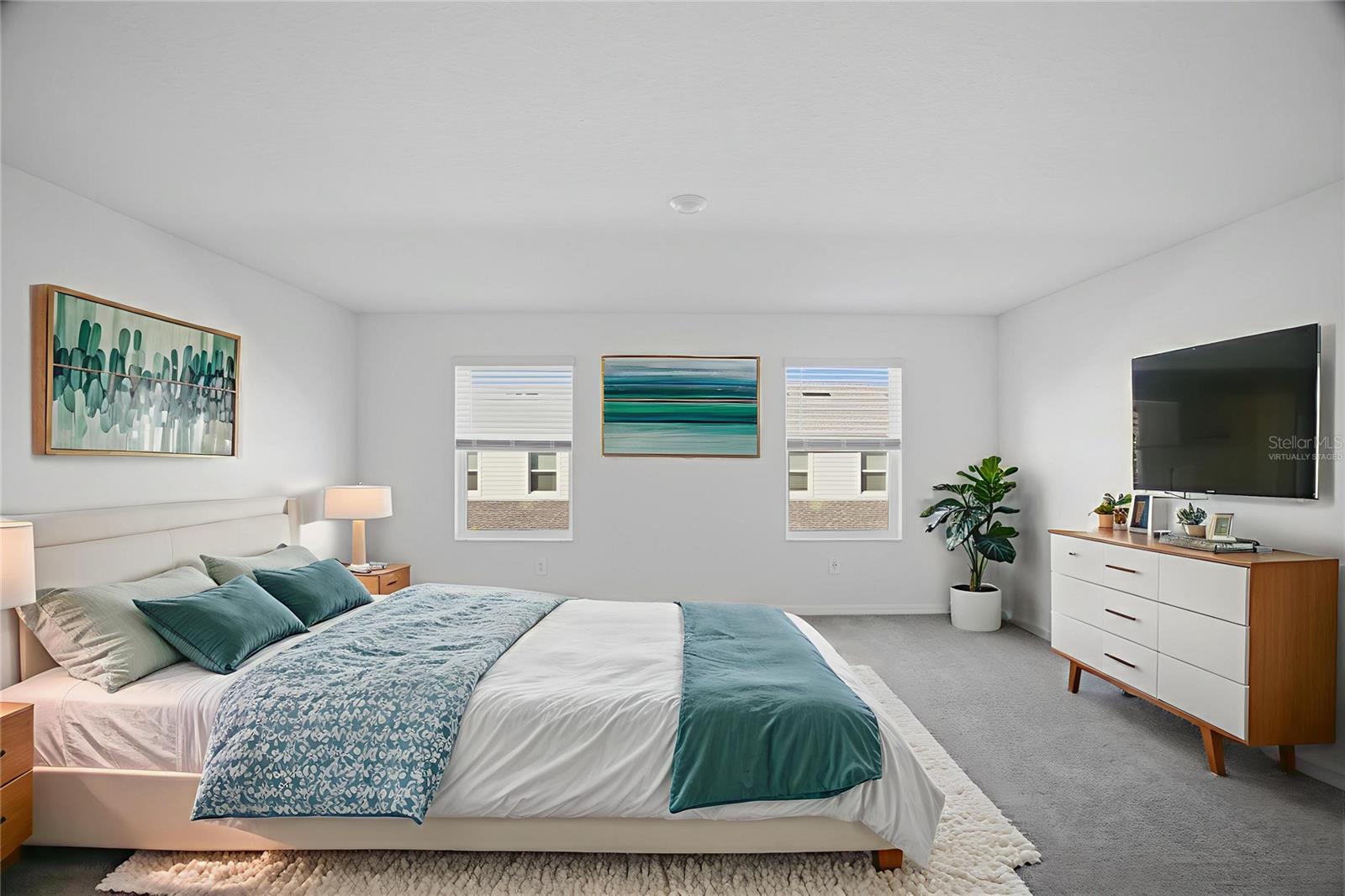 This photo has been Virtually Staged.