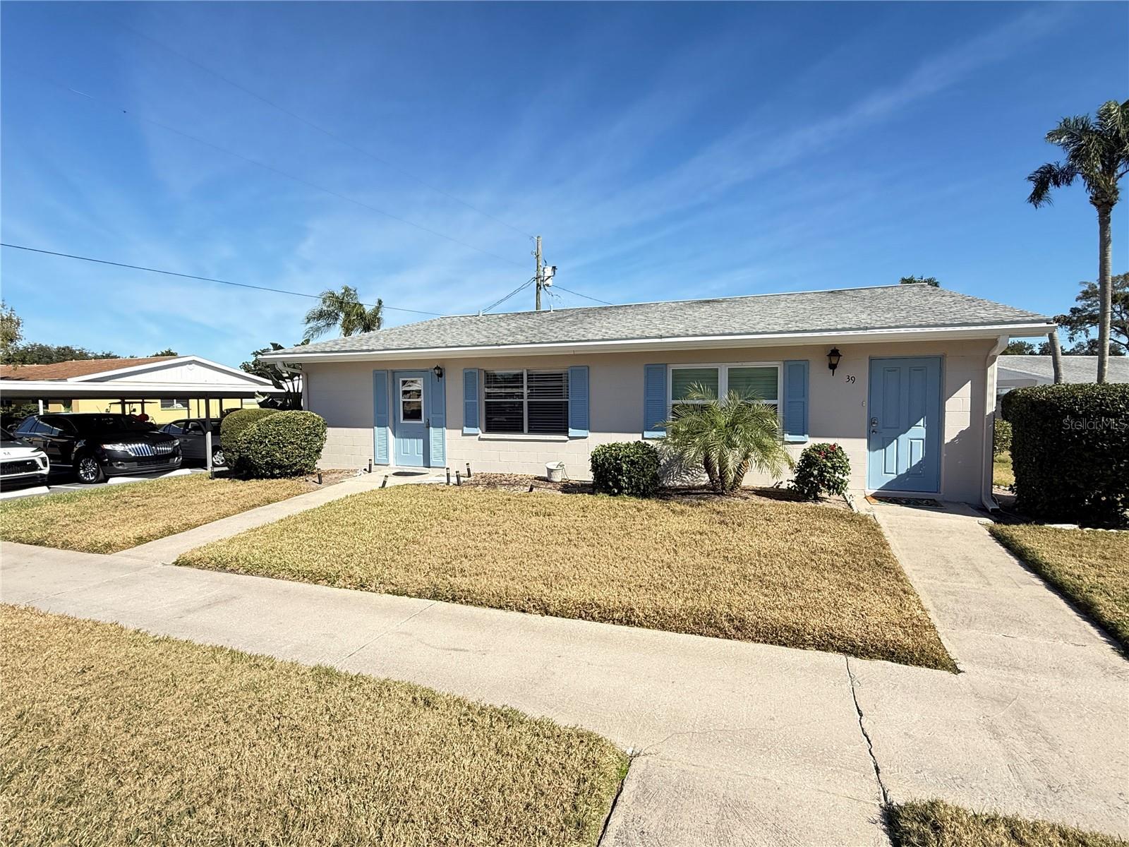 Full view with B40 entry to the left.