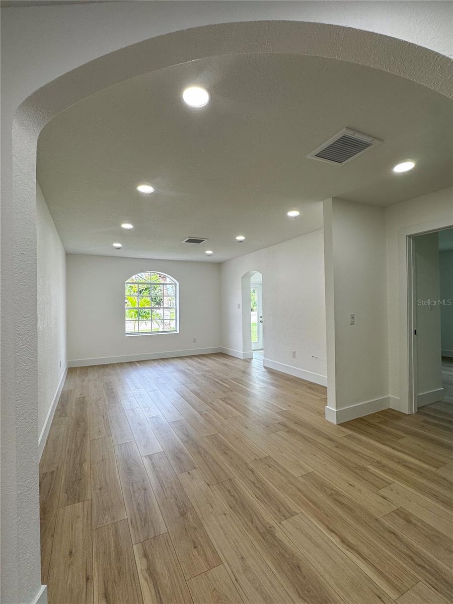 !!!PRIOR TO FLOODING!!!