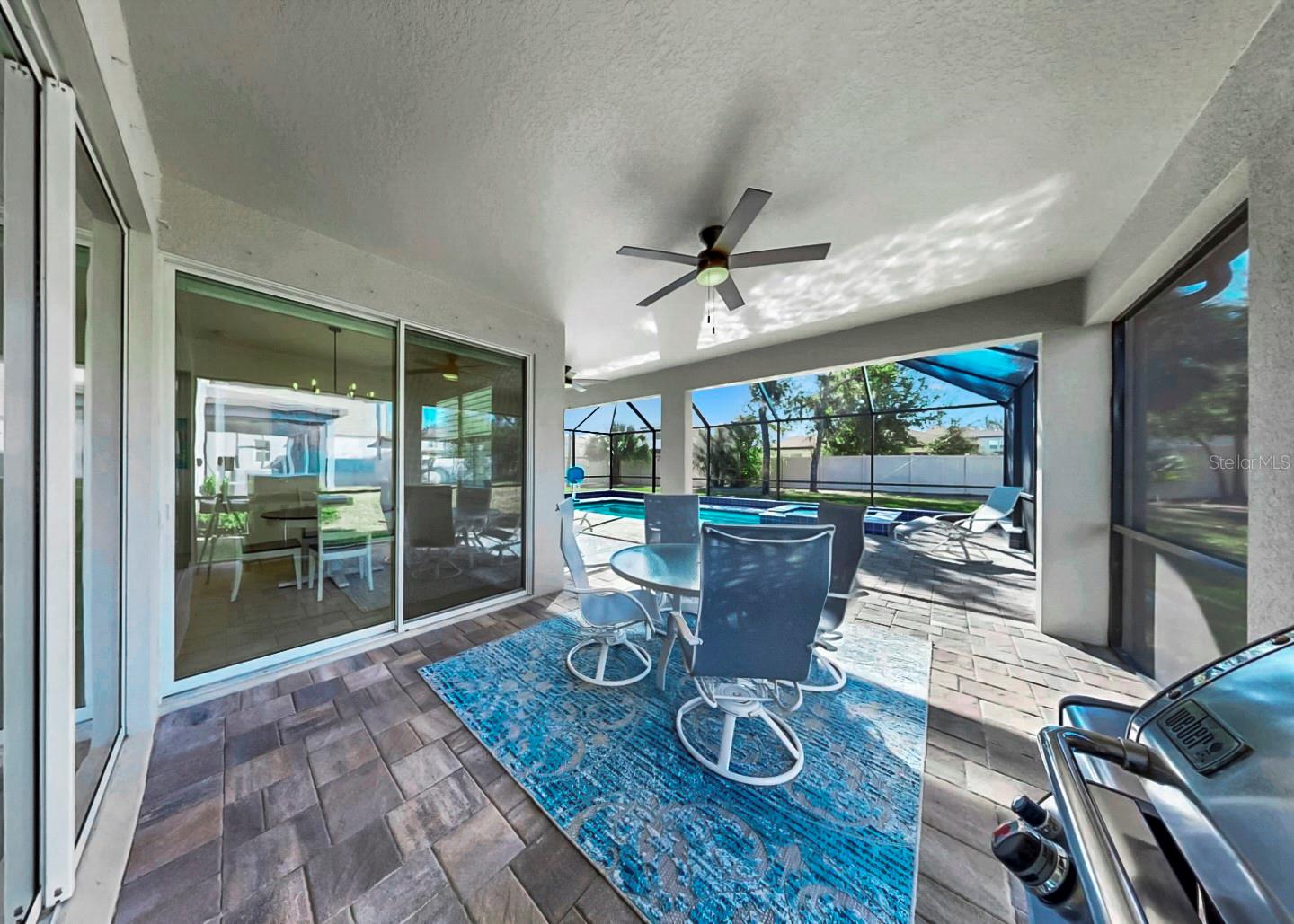 L Shaped Extended Lanai