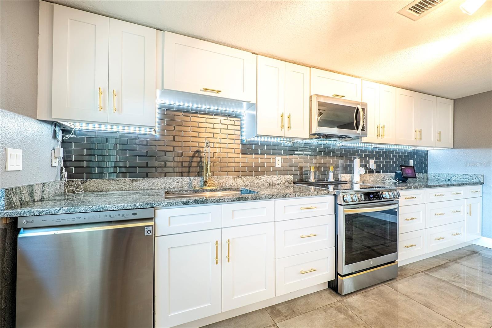 Primary Kitchen View #2