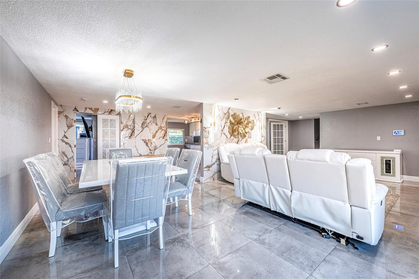 Dining Room/ Living Room Combo