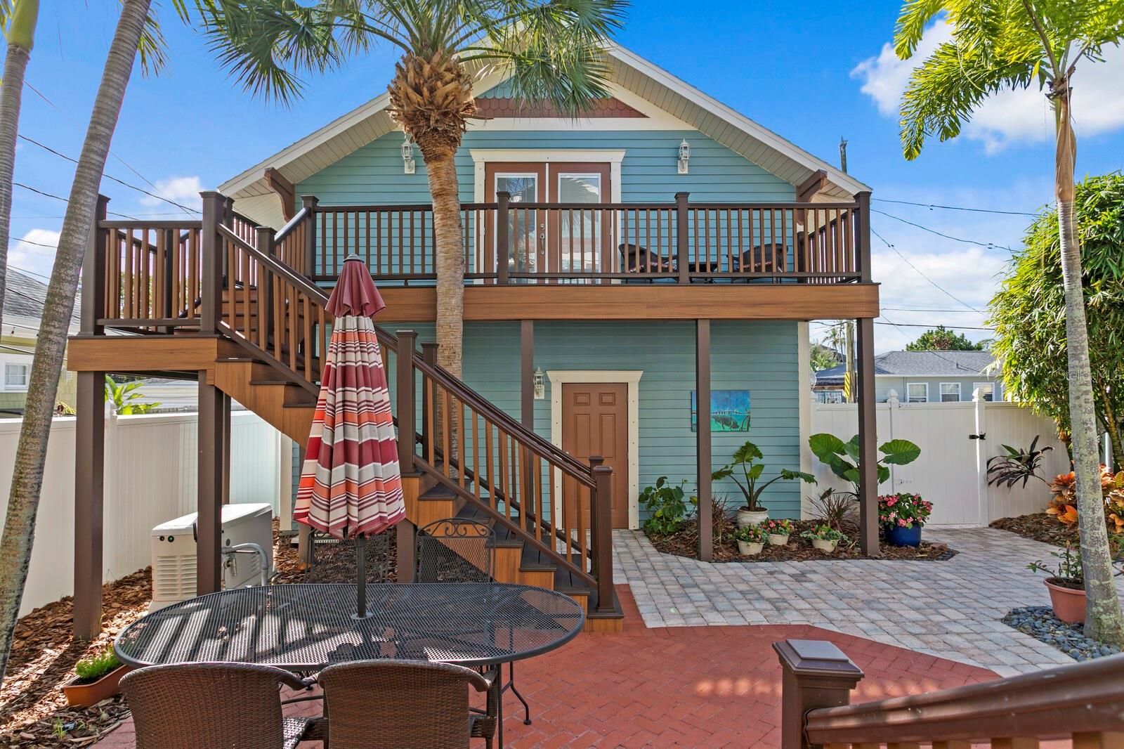 Double car garage and apartment with large balcony