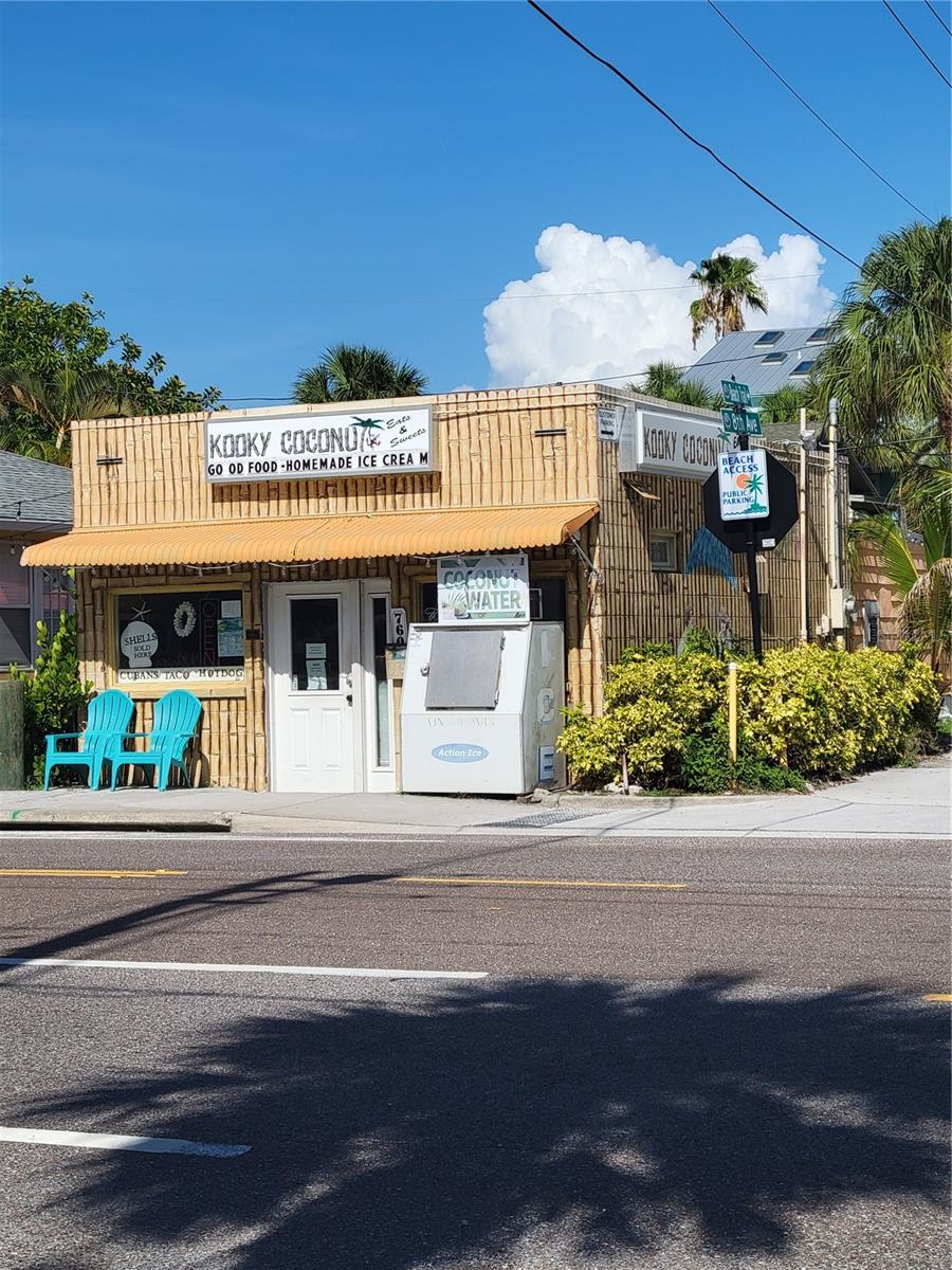 Kooky Coconut - Eats & Sweets at the 8th Ave. beach access