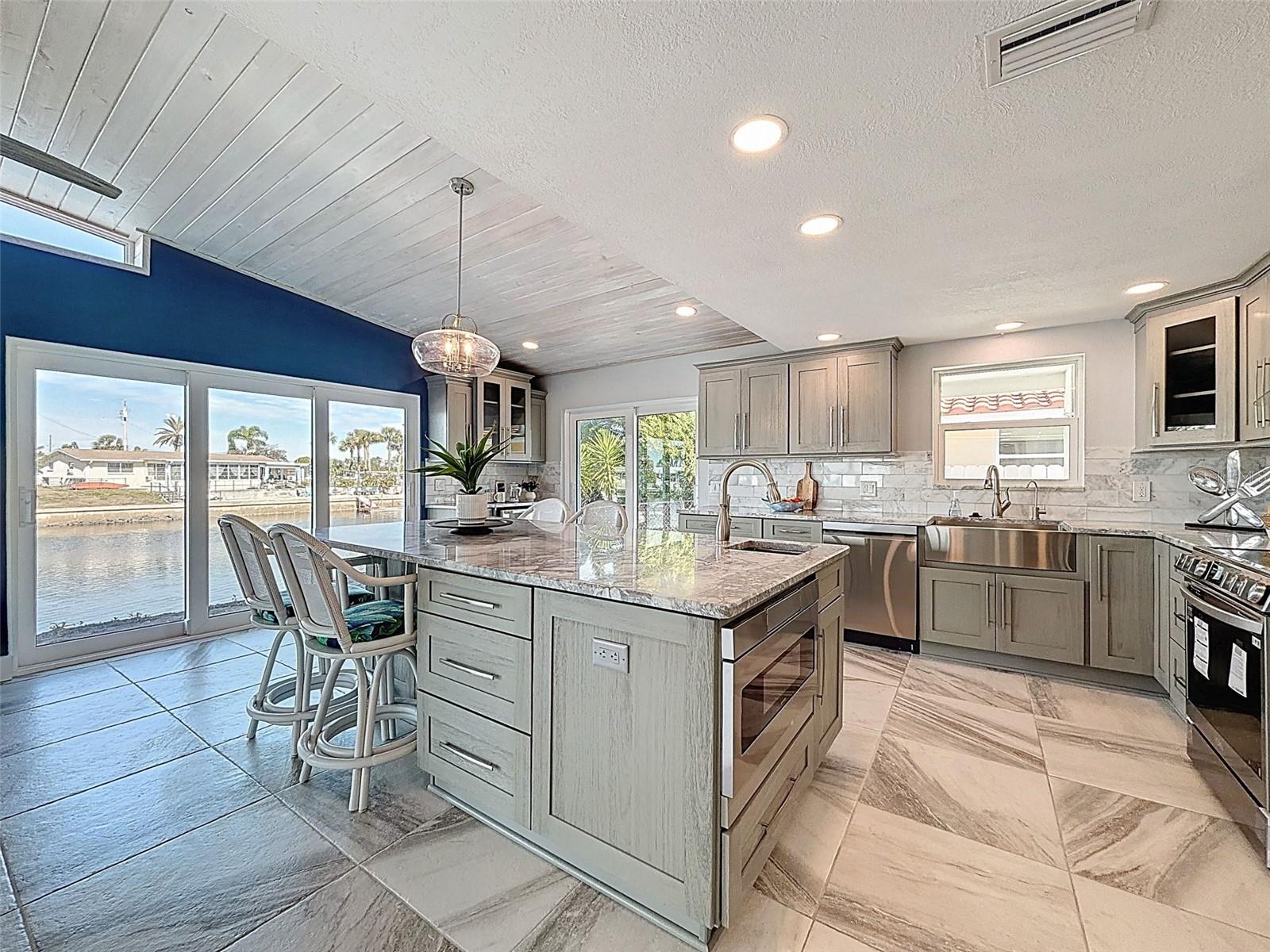 NOTICE THE MICROWAVE DRAWER