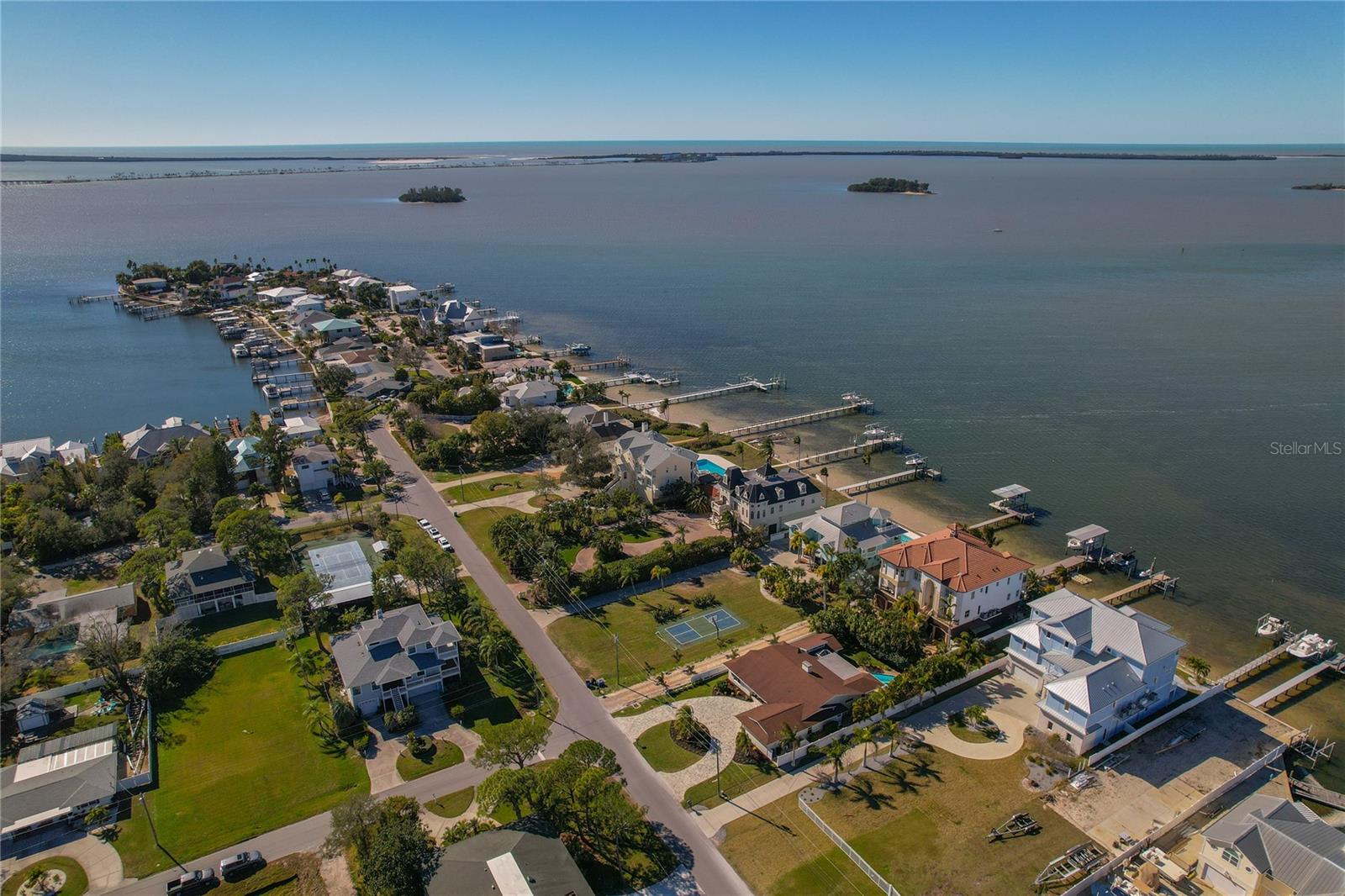 WELCOME TO SHORE DRIVE!