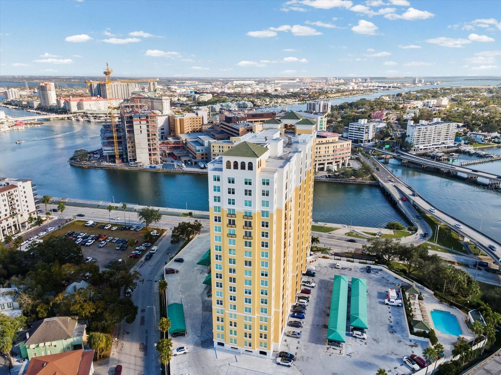 Welcome Home to 345 Bayshore Blvd, Tampa