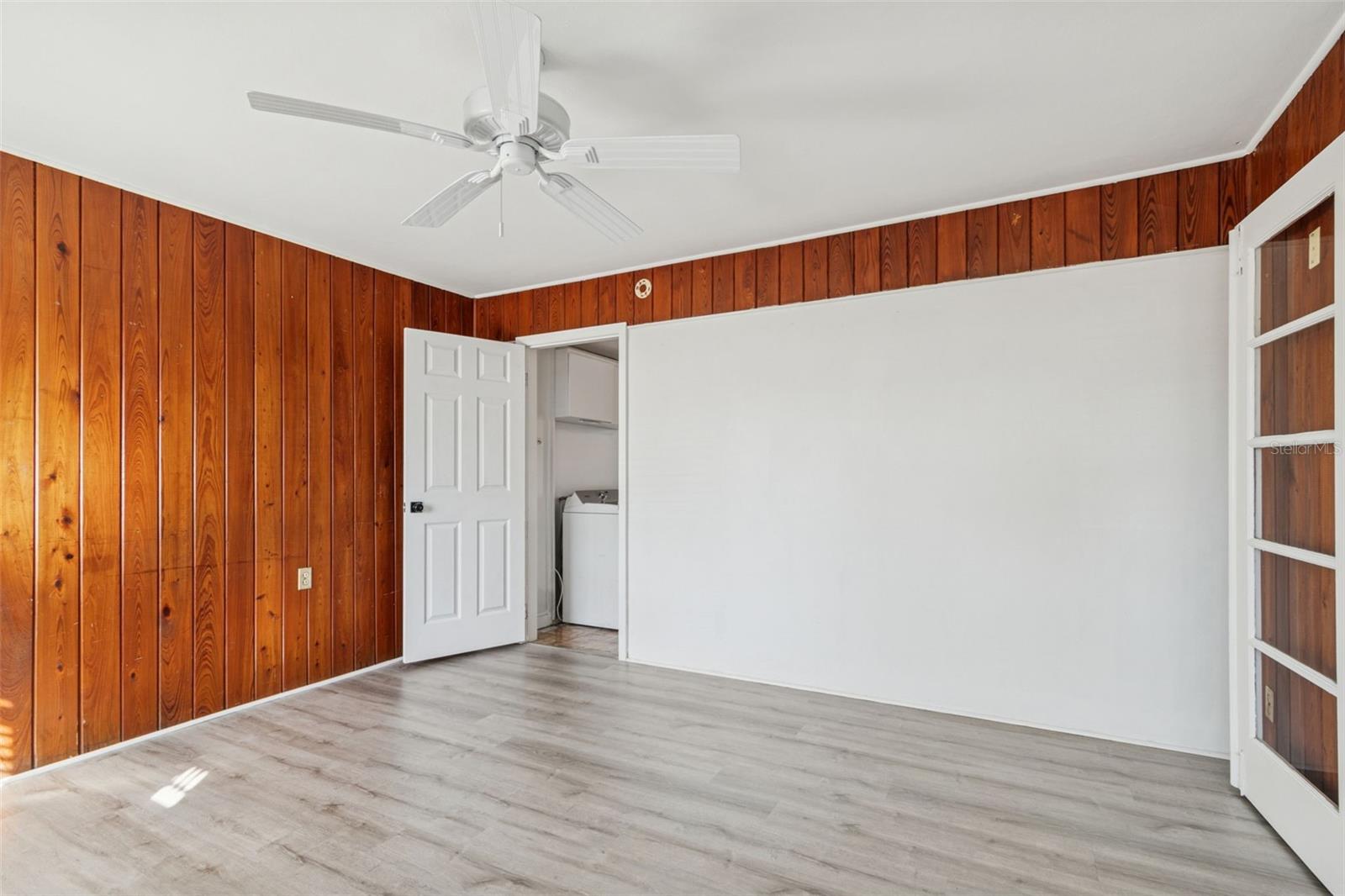 Bonus room has door to laundry and back yard