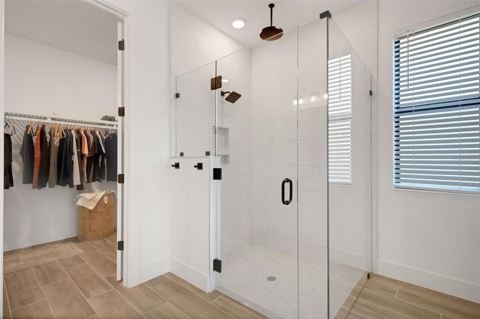 First floor primary en-suite