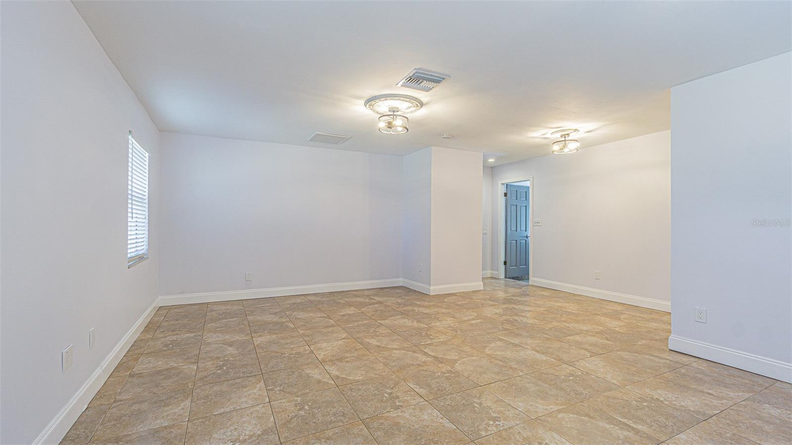 Bonus room has walk in closet