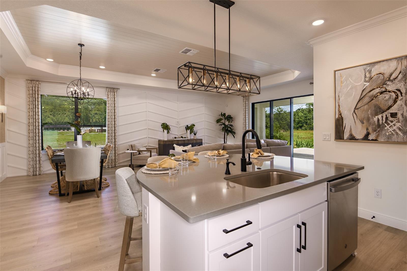 Model Home - Does not represent actual To be Built Home Options shown