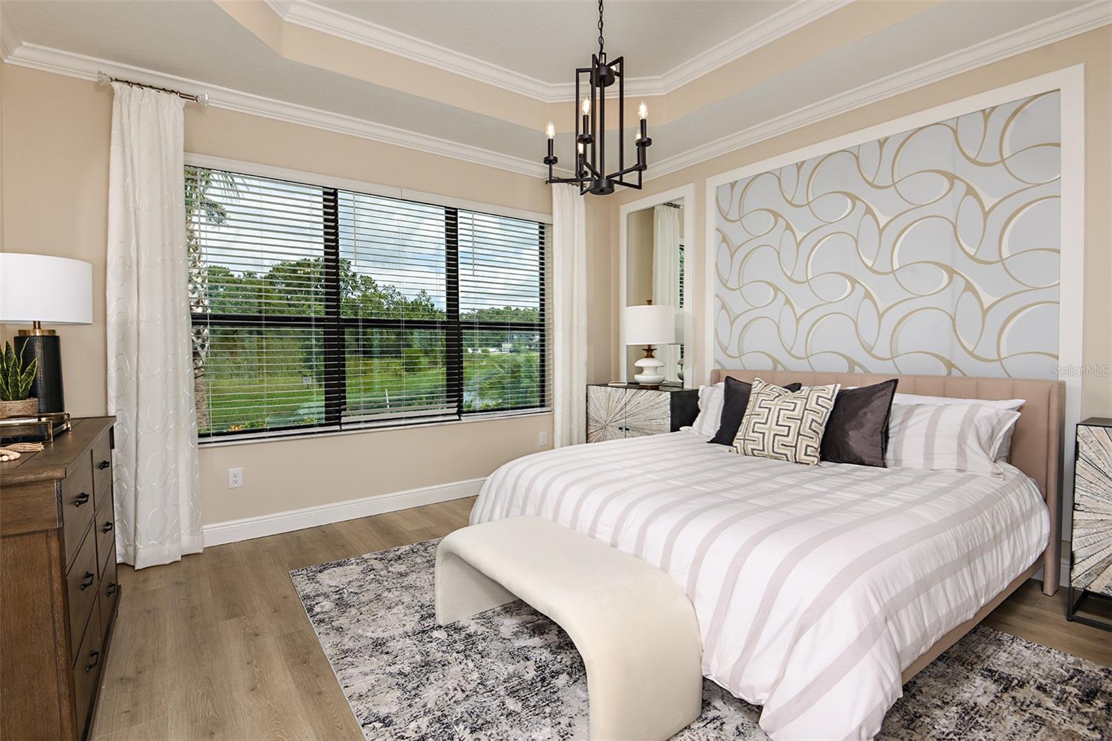 Model Home - Does not represent actual To be Built Home Options shown