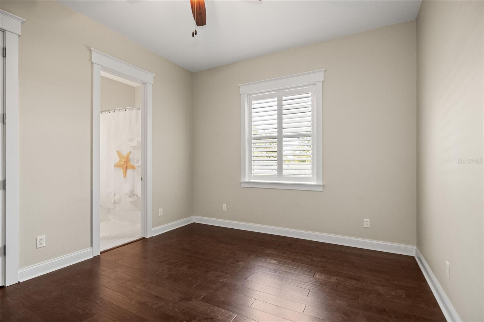 4th Bedroom (2nd Floor)