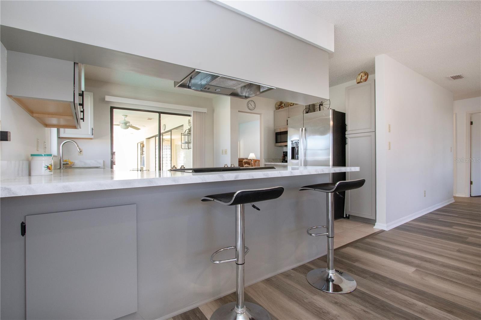 Premium laminate throughout with tile in wet areas