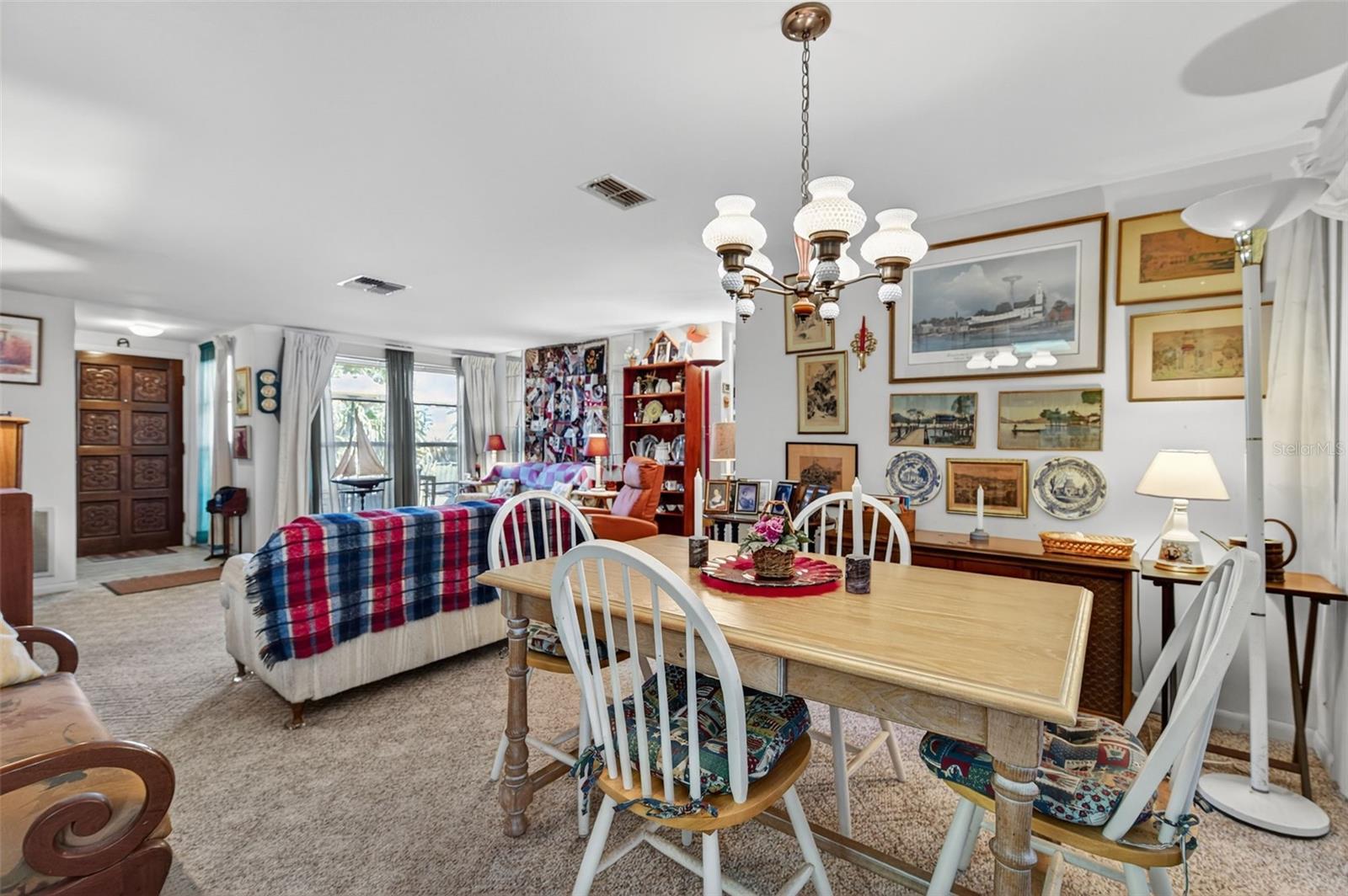 Dining room living room combo