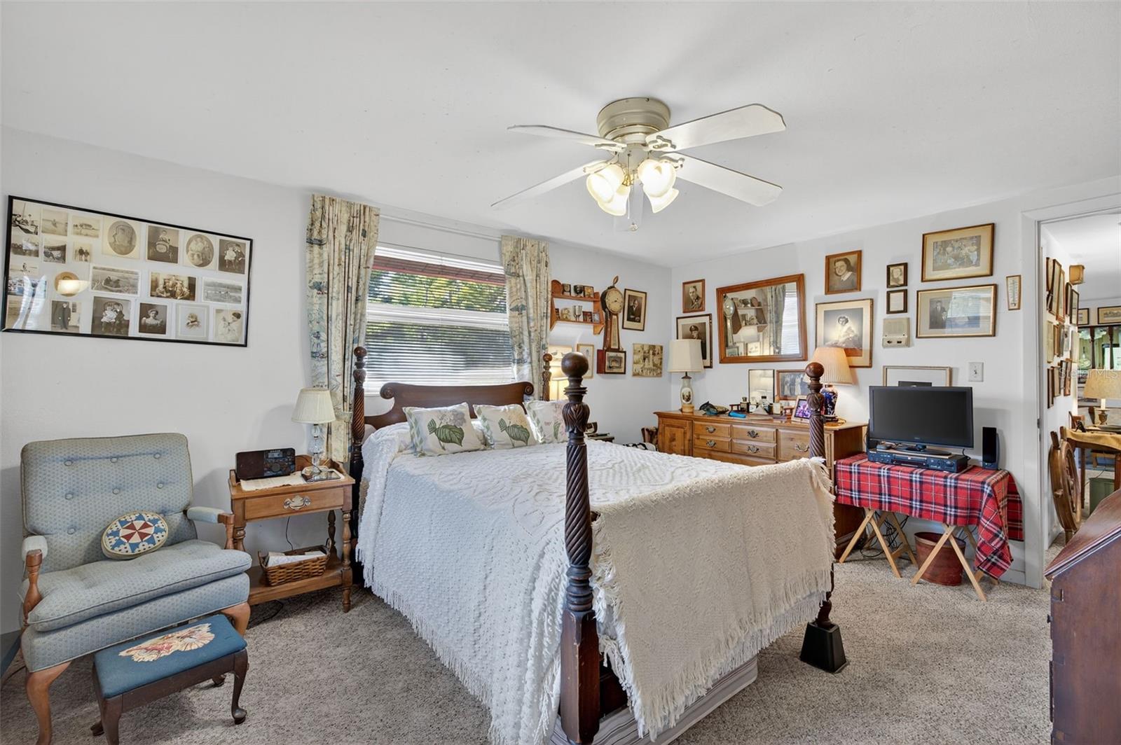 Generous primary bedroom