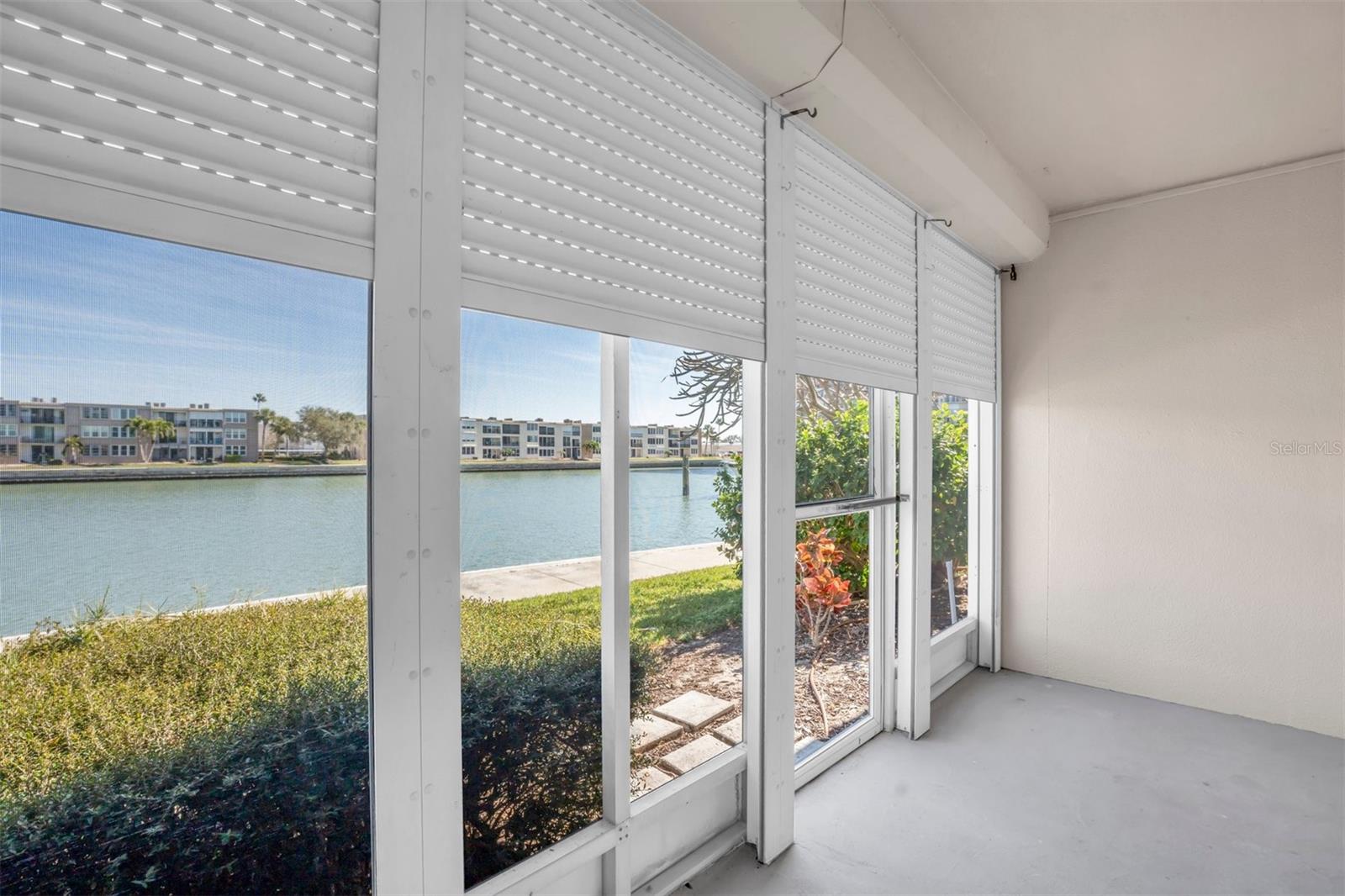 PRIVATE SCREENED PATIO WITH SUNRISE VIEWS