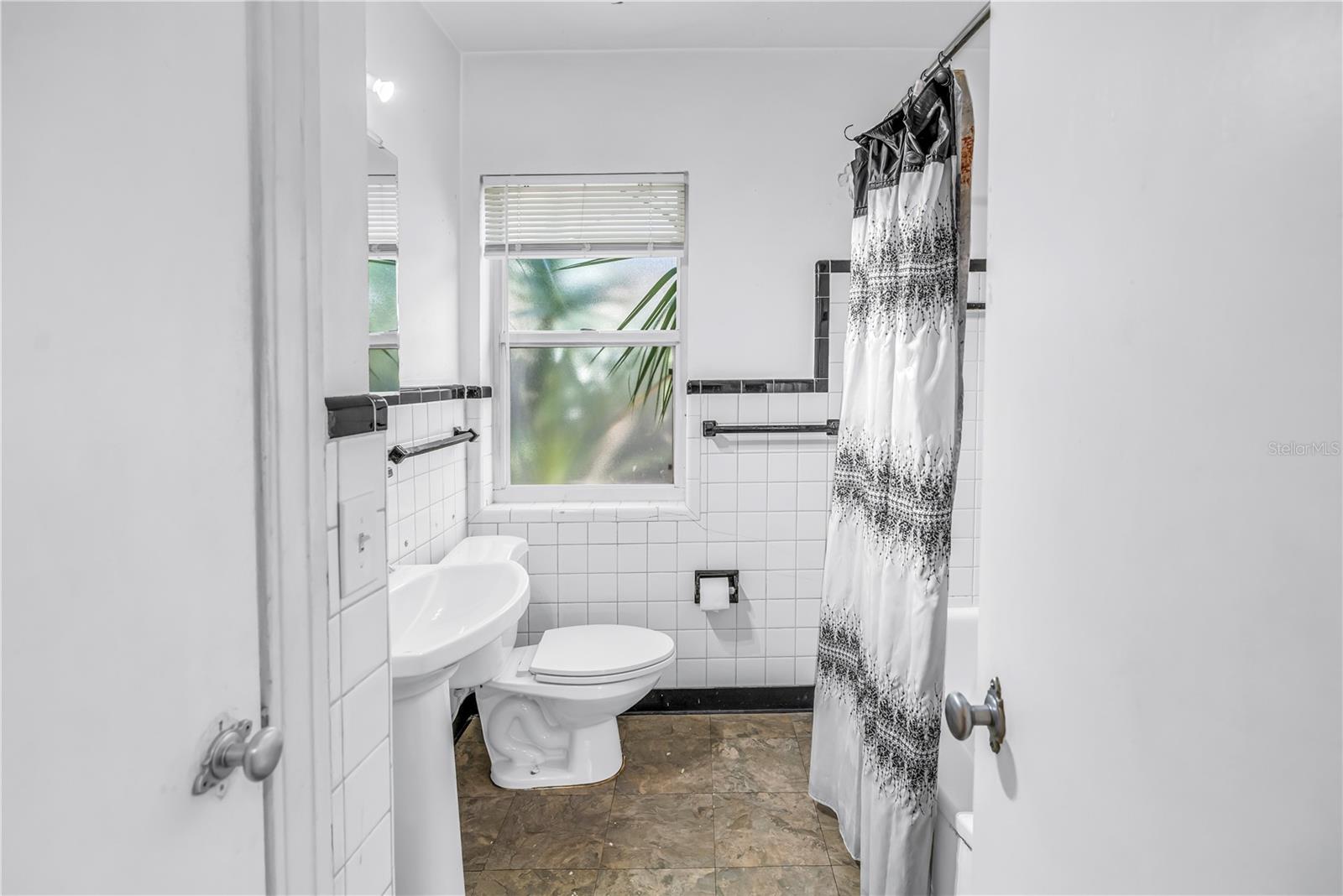 Bath with Tub Shower