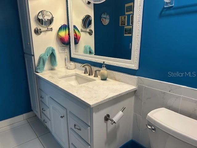 vanity main bathroom