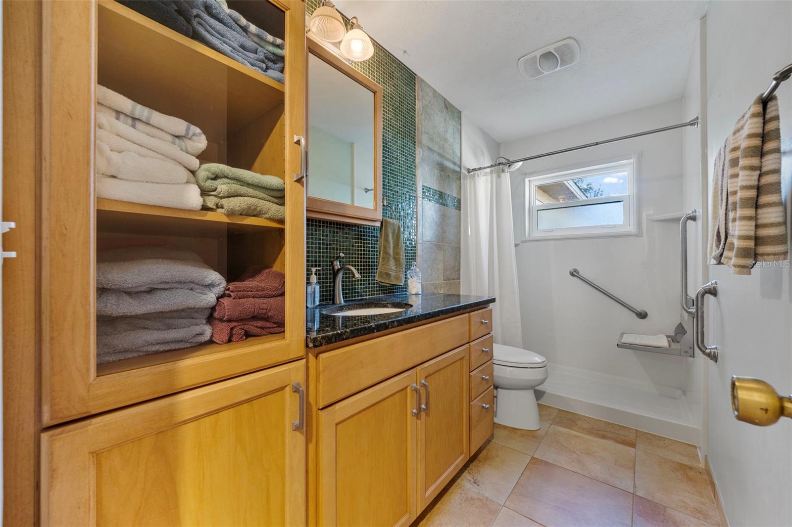 Guest bathroom with built in storage
