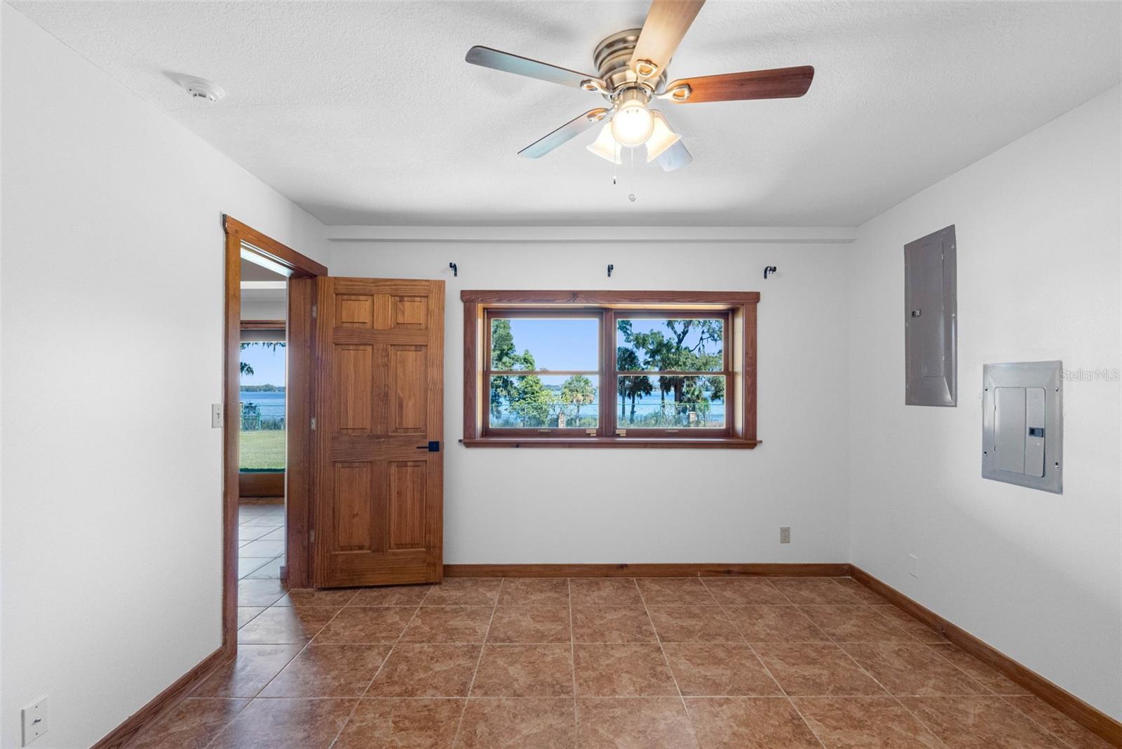 Primary Bedroom - 1st floor