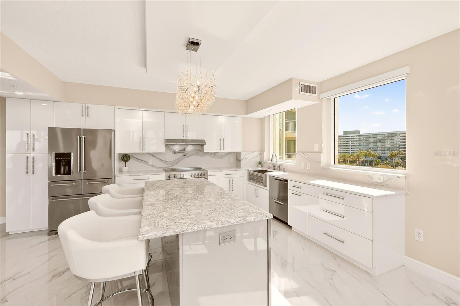 Large island with breakfast bar.