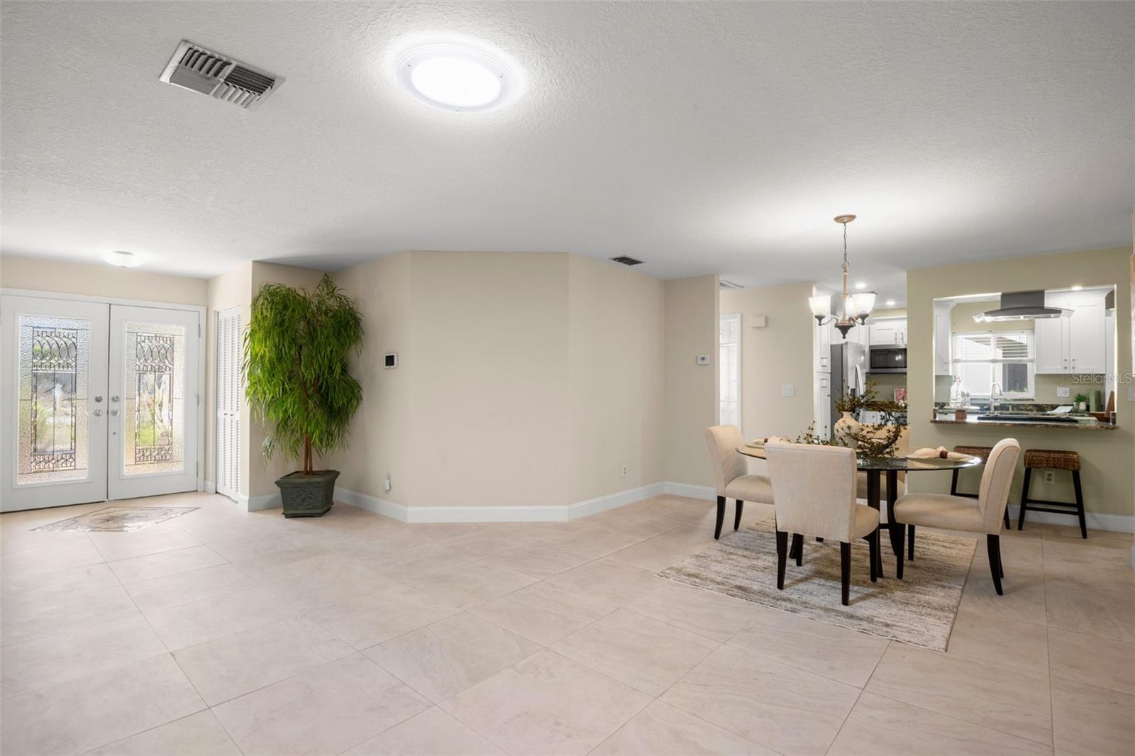Entry way & dining room
