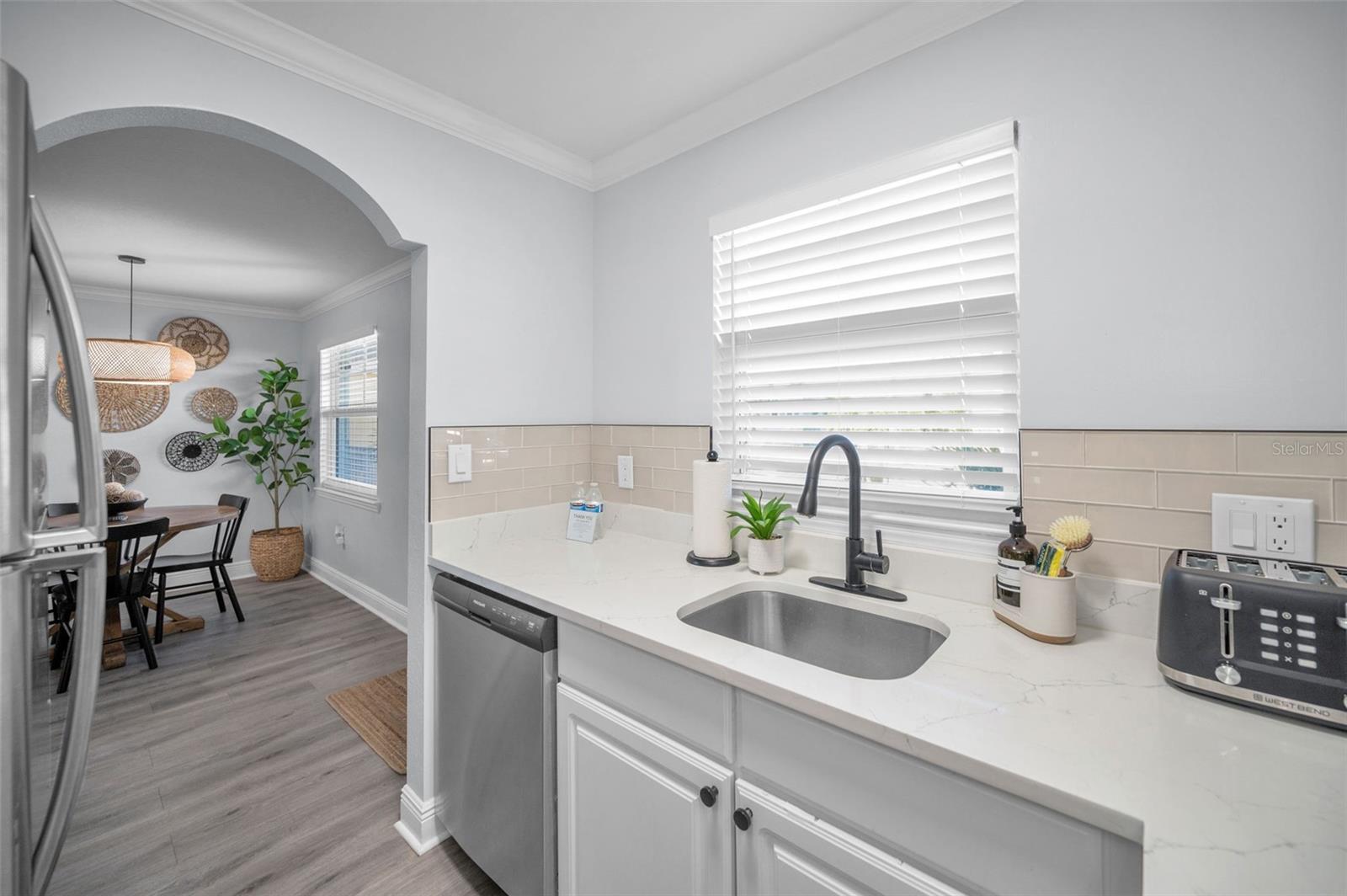 KITCHEN19417 Gulf Blvd, Unit F207, Indian Shores, FL 33785