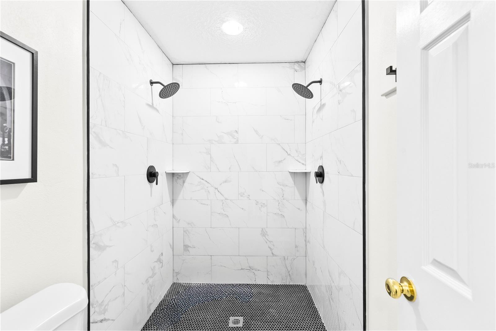 Primary Shower With Dual Shower Heads