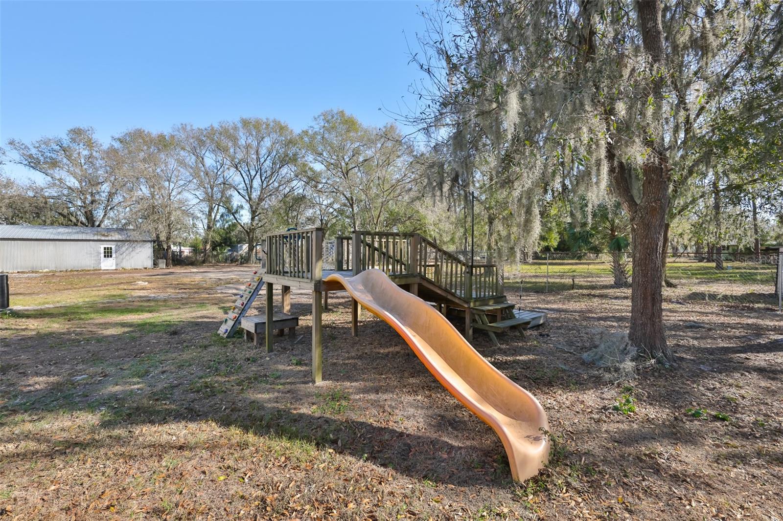 18711 Red Bird Ln - Playground