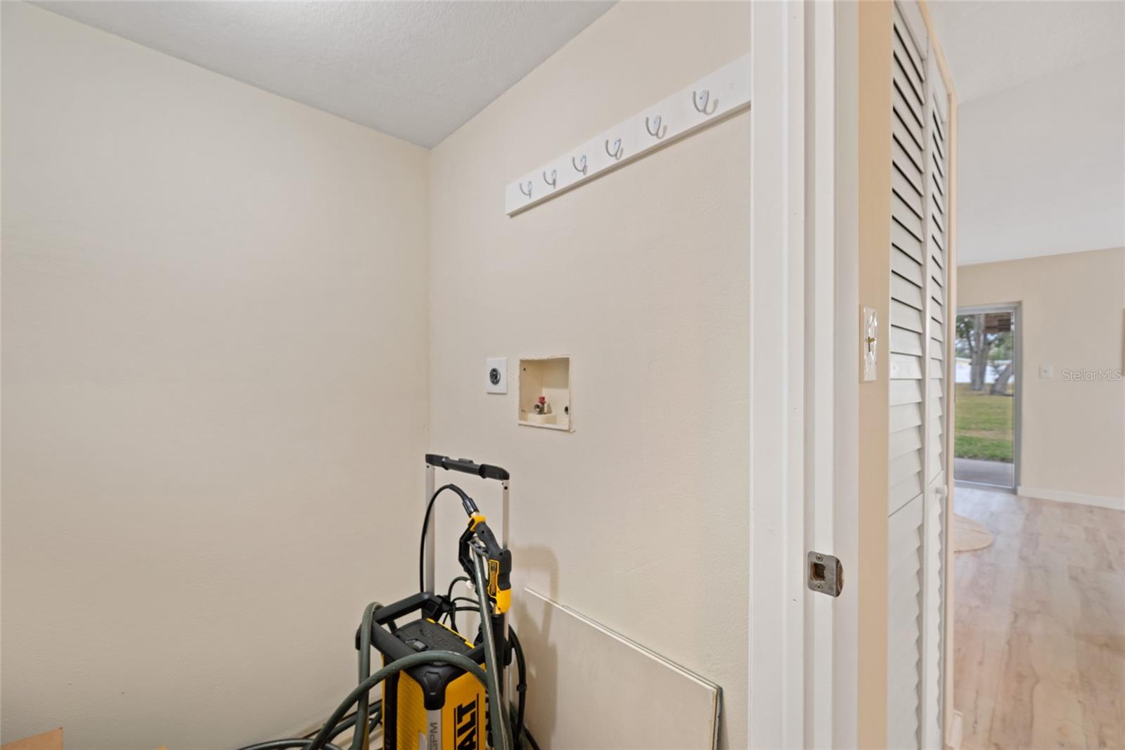 Washer / Dryer Hookup