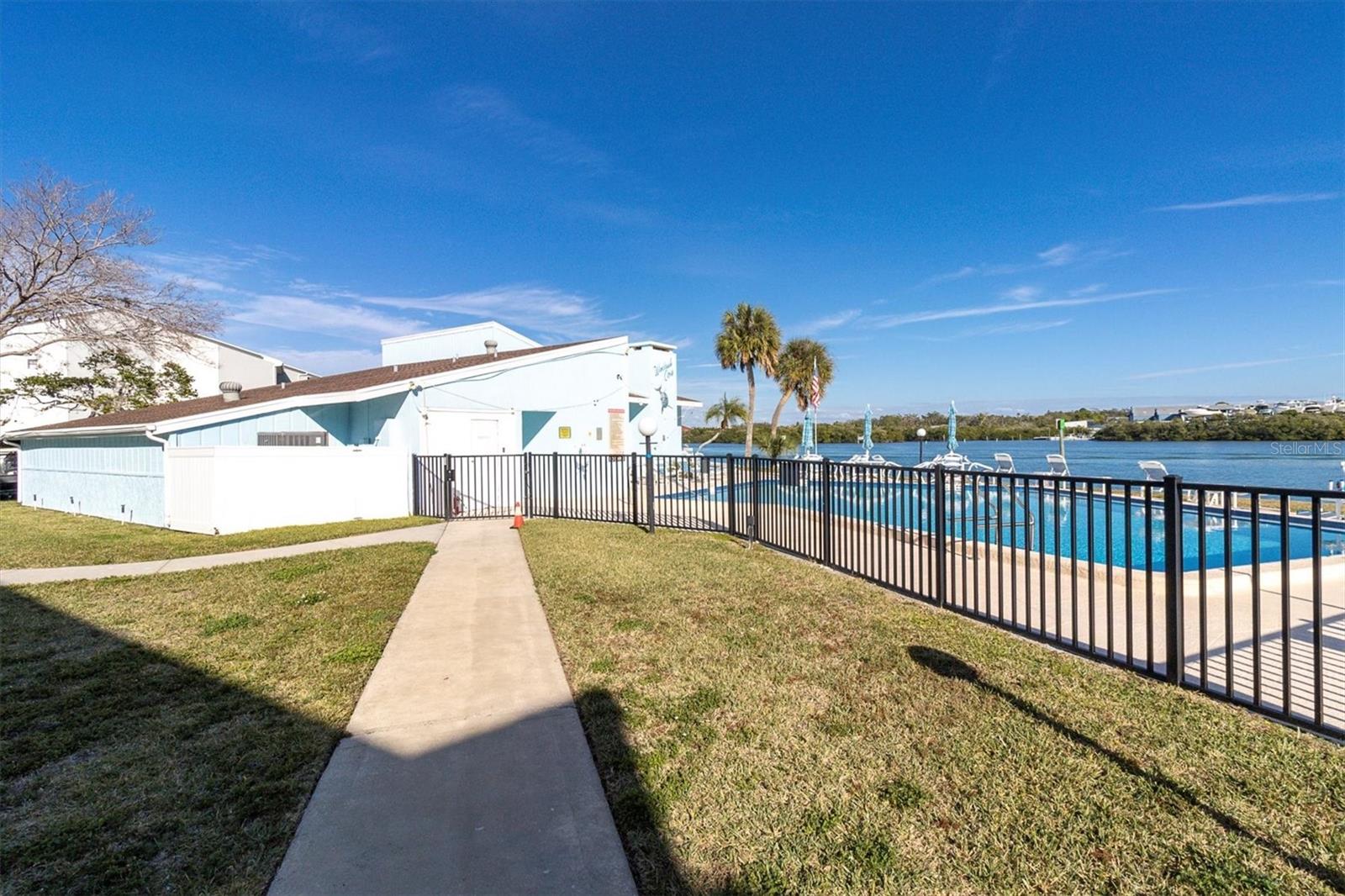 Entrance walk way to the pool