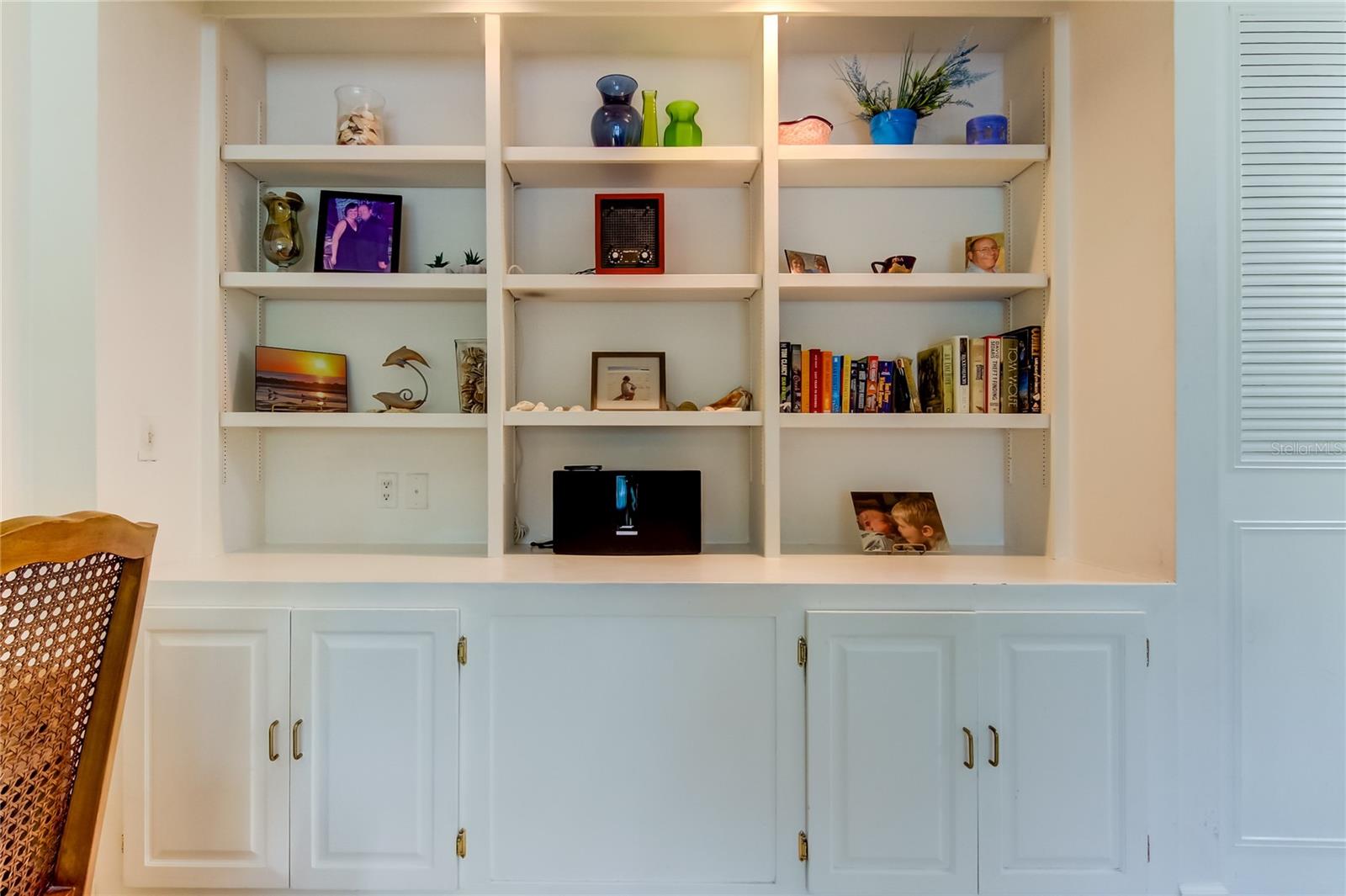 23. Custom Built-In Wood Book Shelfs are a Highlight of Home! Storage Spaace.. Display Collectibles.. Personal Library.. Exercise Your Design Talent!
