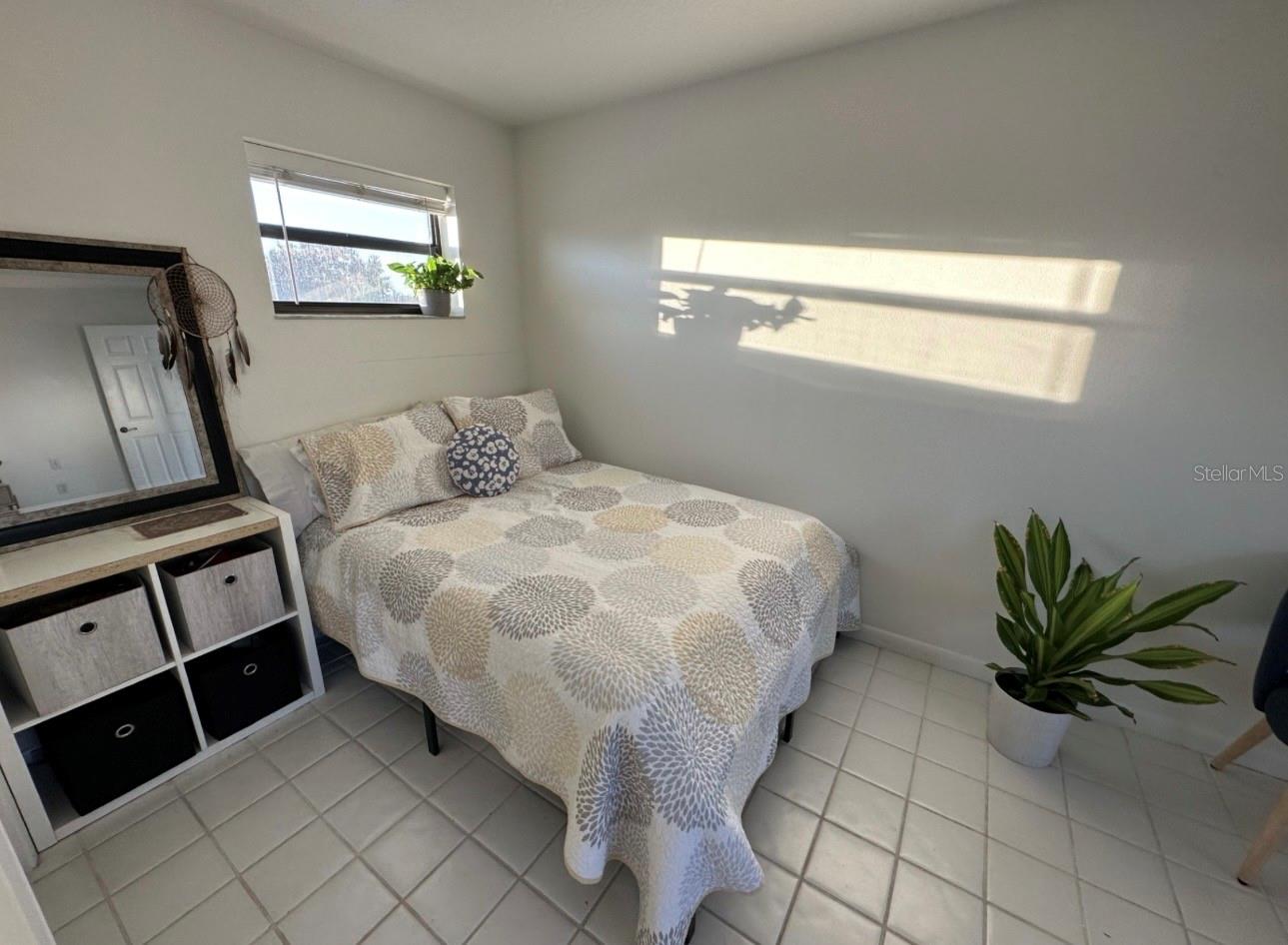 4th Bedroom (2nd Floor Primary Bedroom)