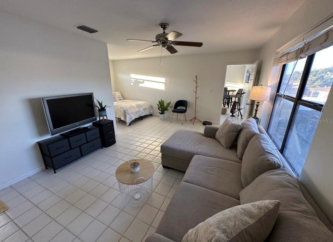 4th Bedroom (2nd Floor Primary Bedroom)