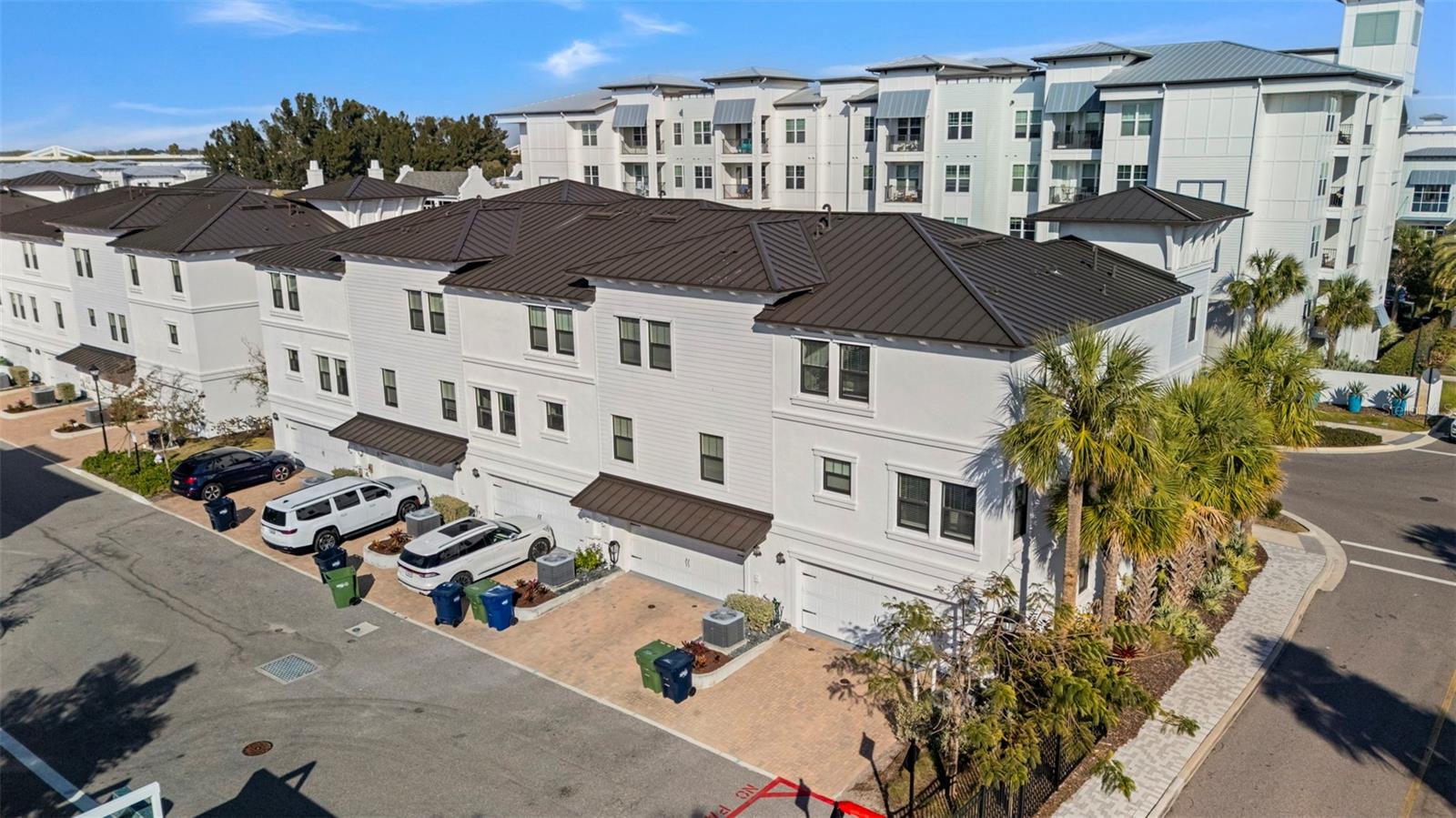 One of the only units in the complex with the overhang!