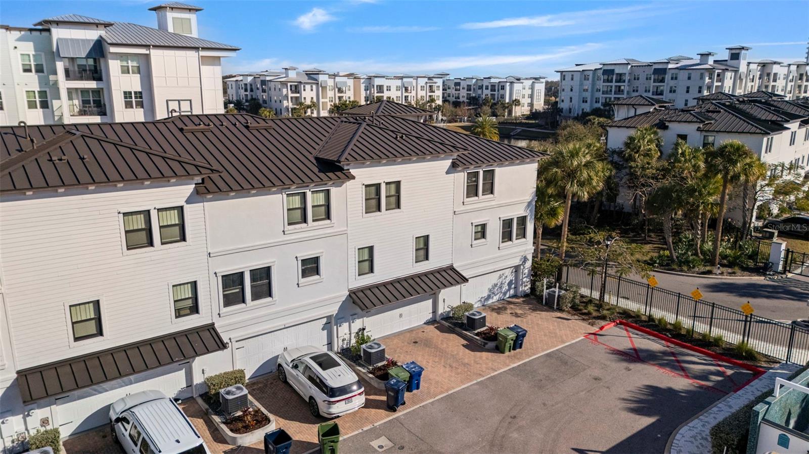 One of the only units in the complex with the overhang!