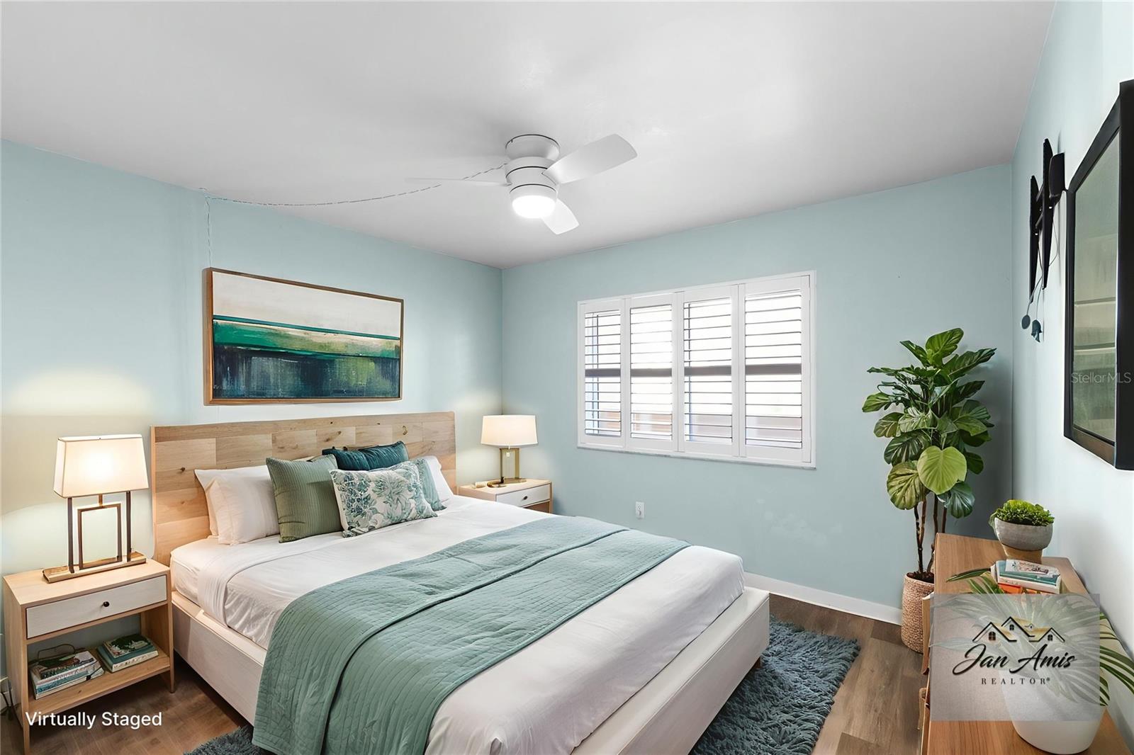 Virturally staged 2nd bedroom