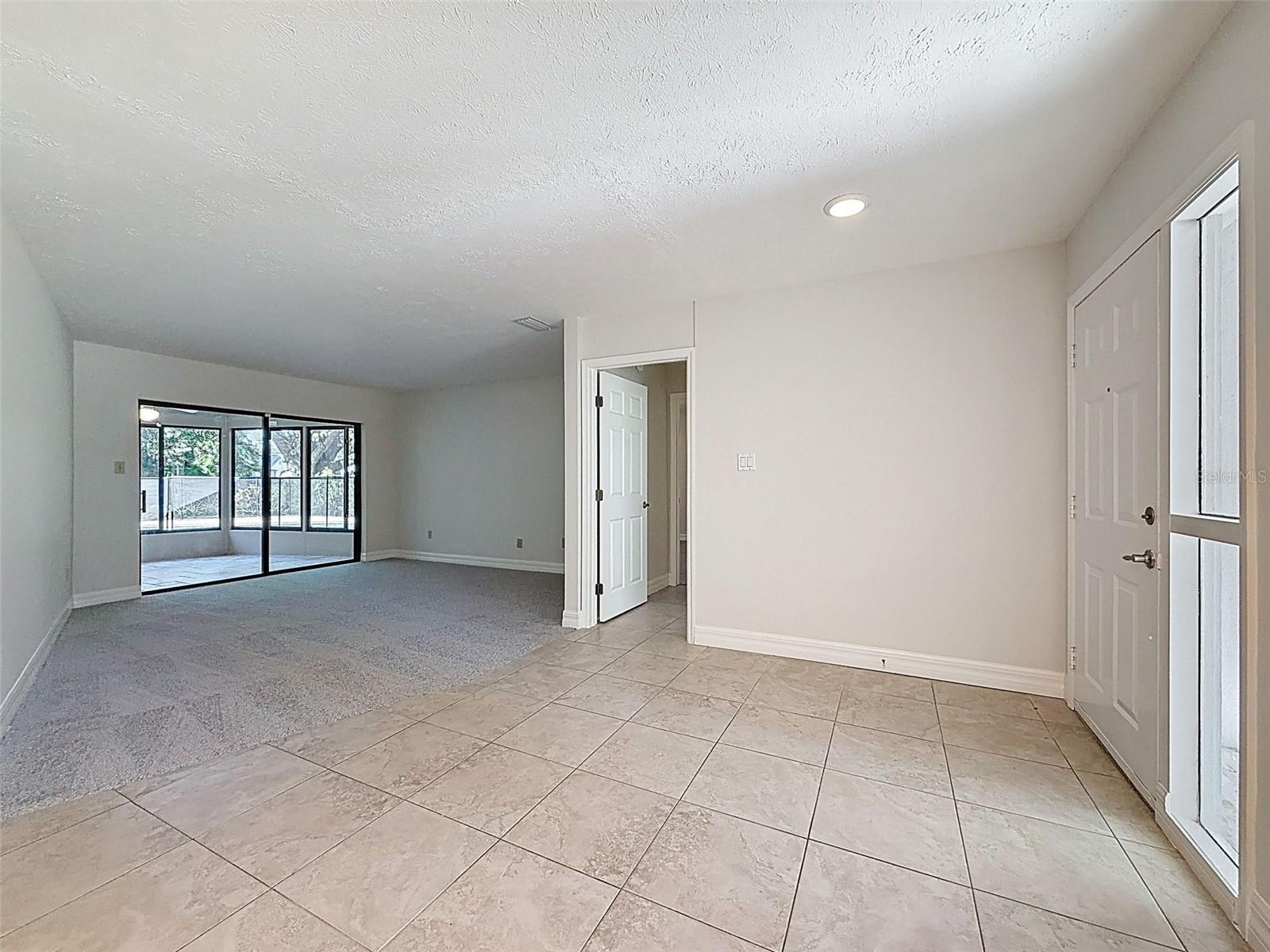 Dining Room/ Living Room