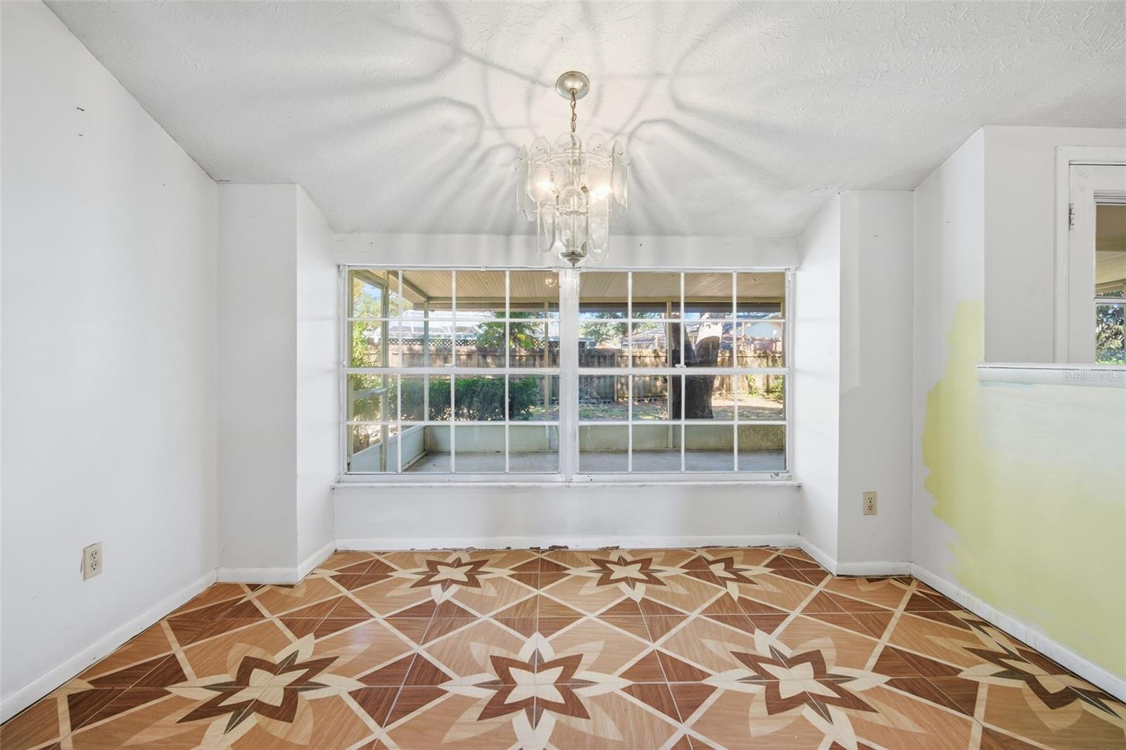 Breakfast room or dinette area