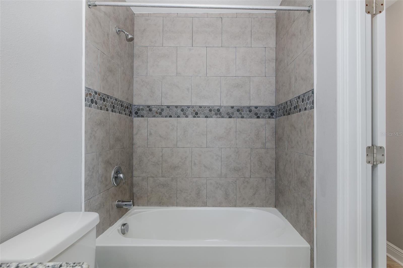 SECOND BATHROOM TUB/SHOWER