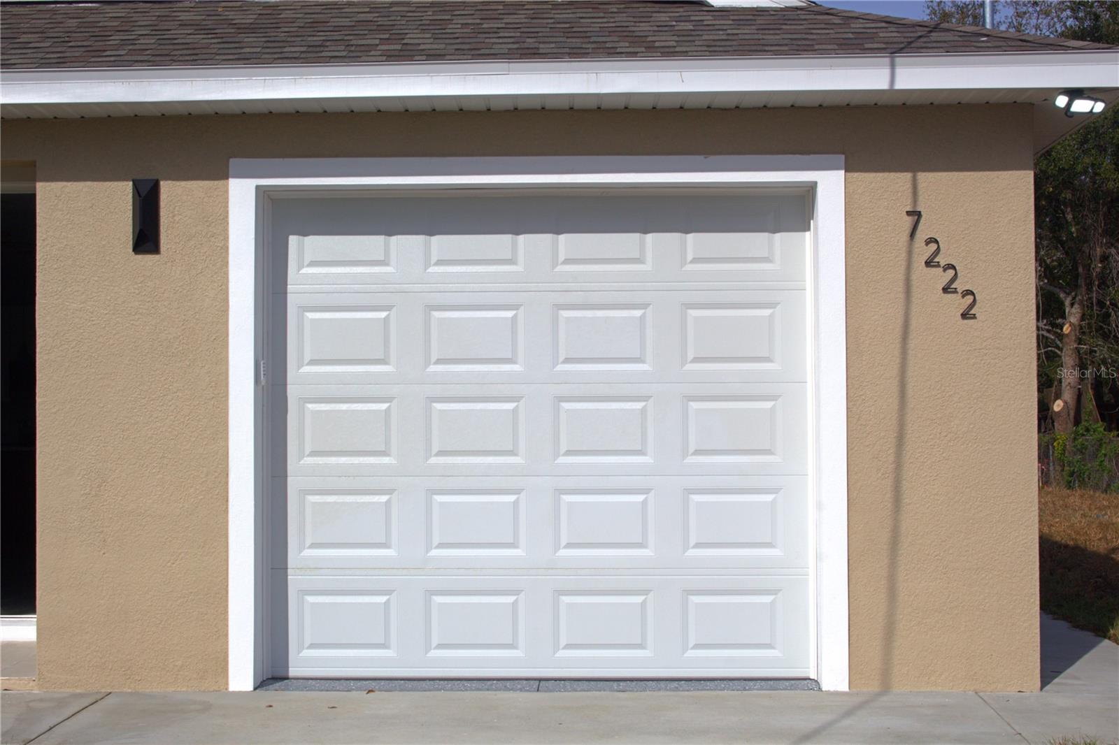 GARAGE DOOR