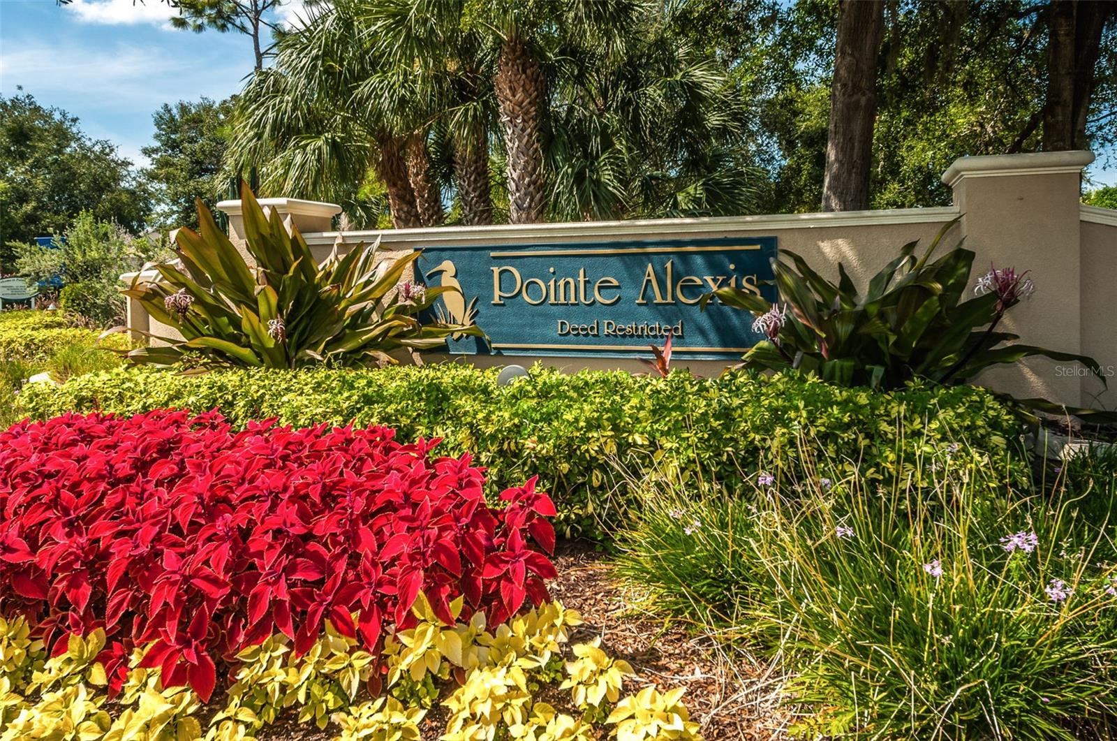Pointe Alexis Entrance