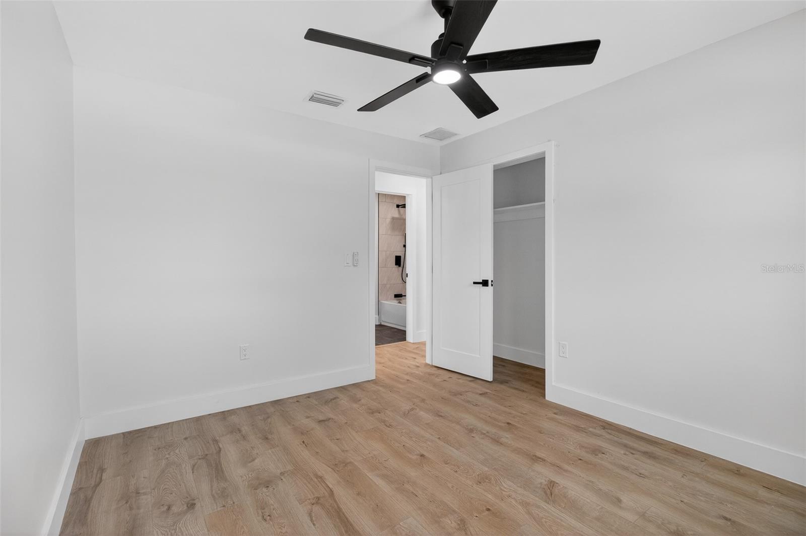 Downstairs Guest Bedroom 2