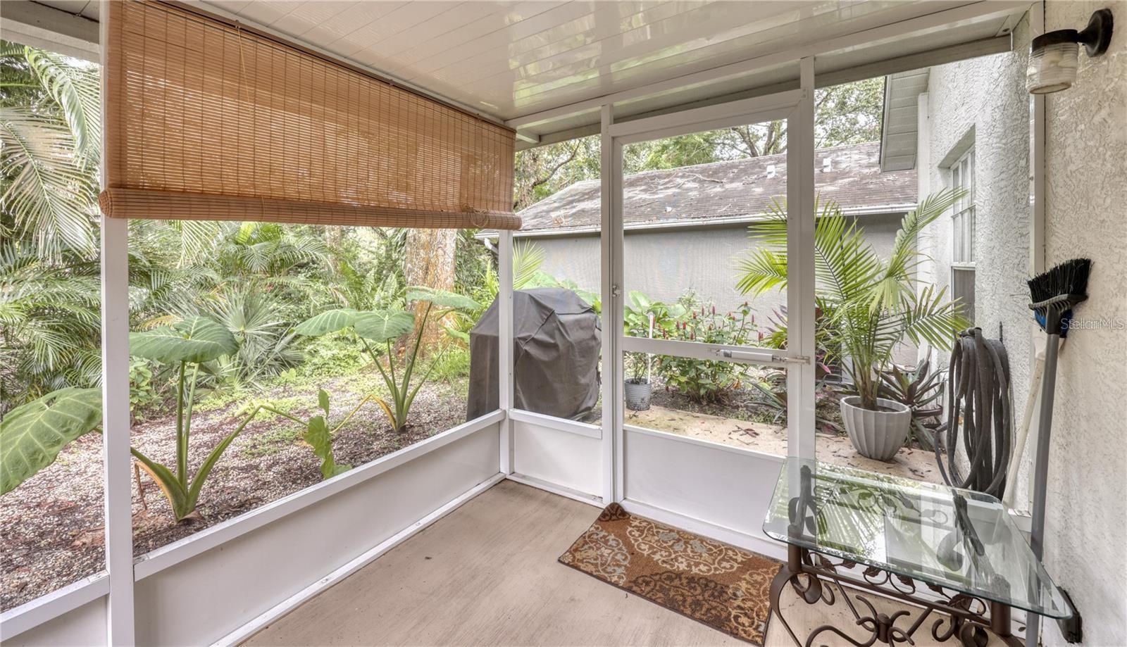 Screened-in Lanai