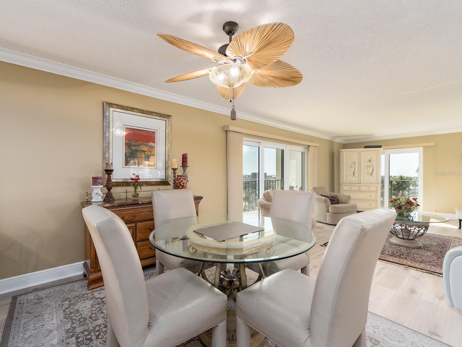 DINING/ LIVING ROOM COMBO